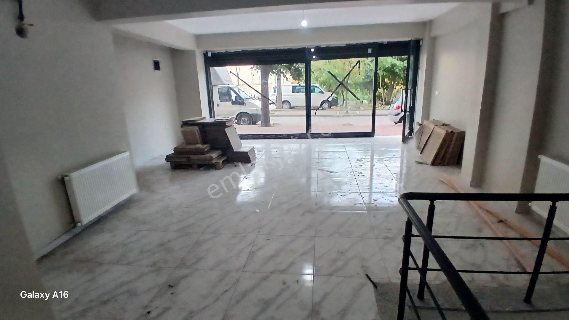 Kiralık İki Katlı Sıfır İş Yeri - Görsel 3