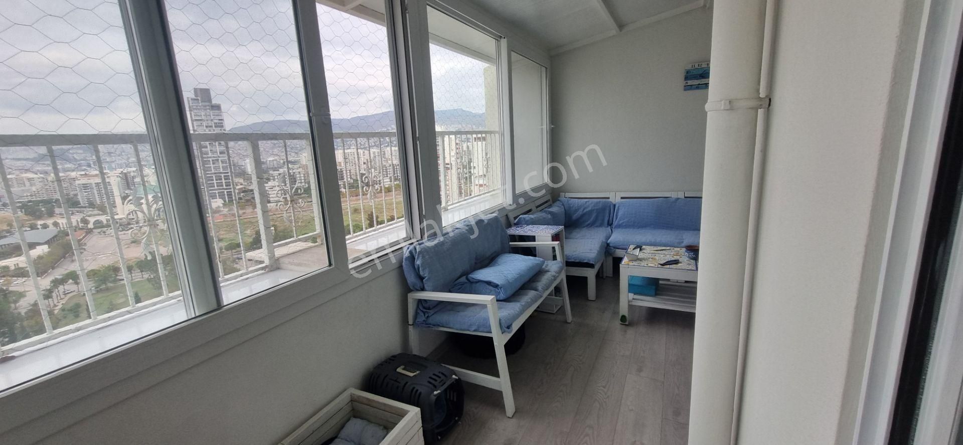 Karşıyaka Mavişehir Deniz Manzaralı Dubleks - Görsel 25