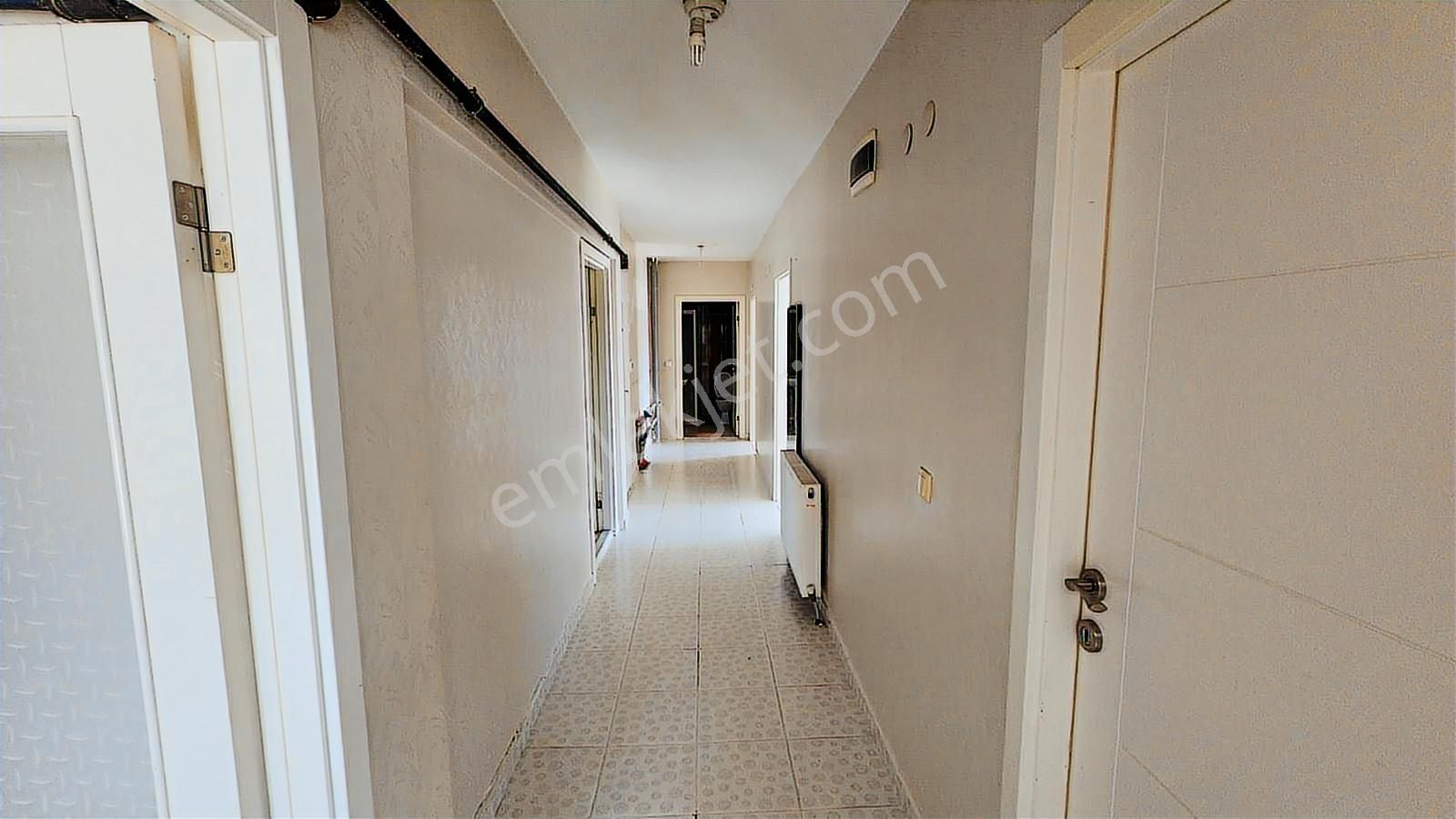 Sincan Mevlana Mahallesi'nde Asansörlü 3+1 Kiralık Daire - Görsel 19