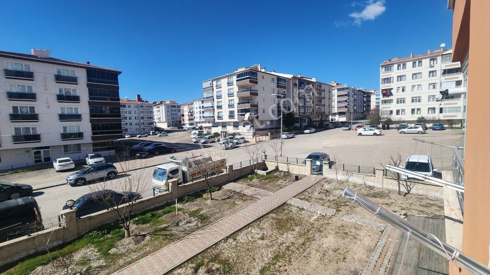 Sincan Mevlana Mahallesi'nde Asansörlü 3+1 Kiralık Daire - Görsel 4