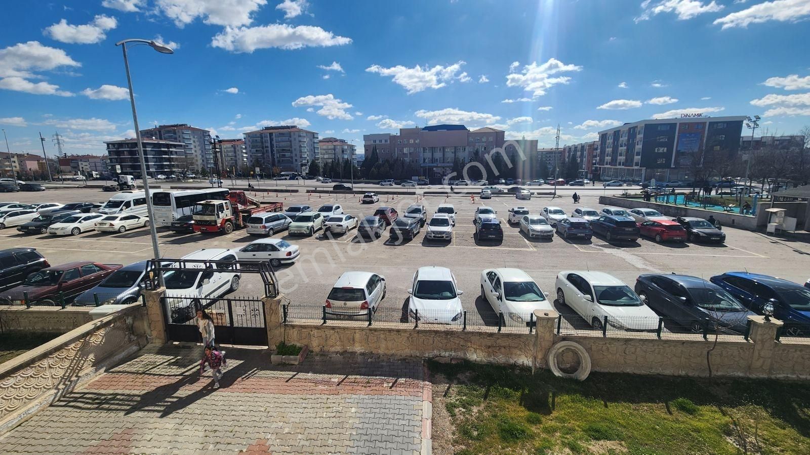Sincan Mevlana Mahallesi'nde Asansörlü 3+1 Kiralık Daire - Görsel 17