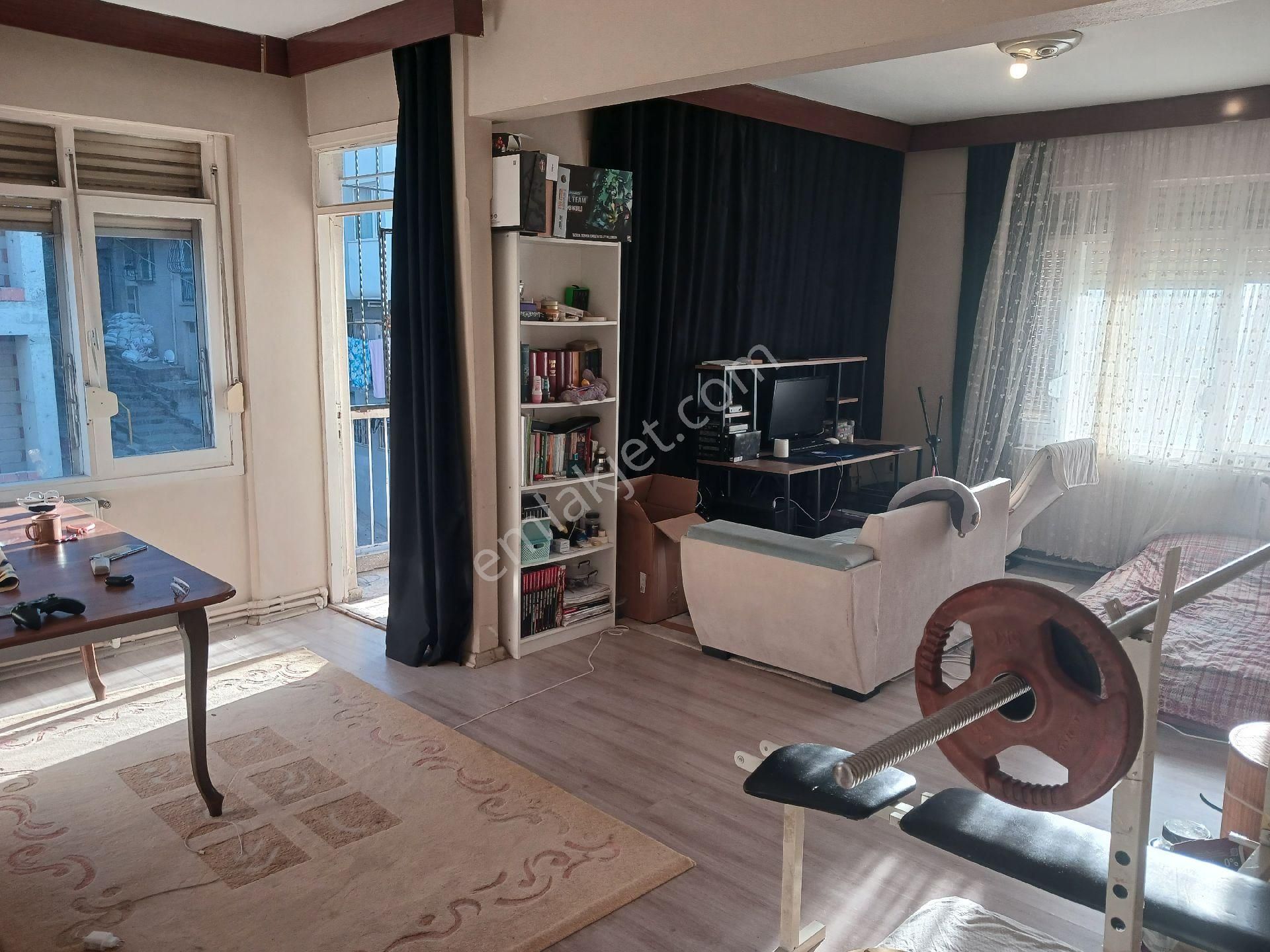 Paşa Gayrimenkul'den Deniz Manzaralı Geniş Daire - Görsel 4