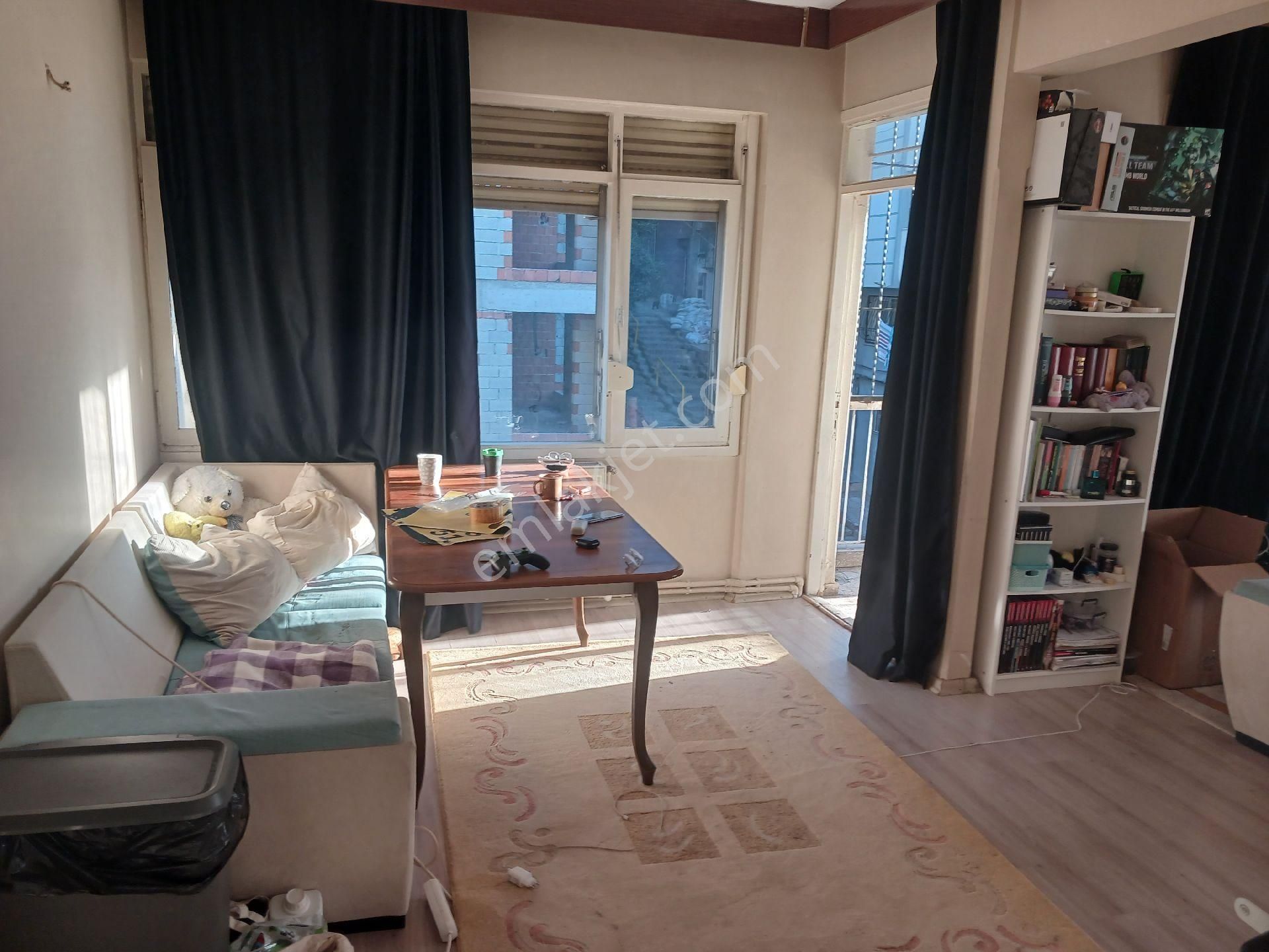 Paşa Gayrimenkul'den Deniz Manzaralı Geniş Daire - Görsel 6