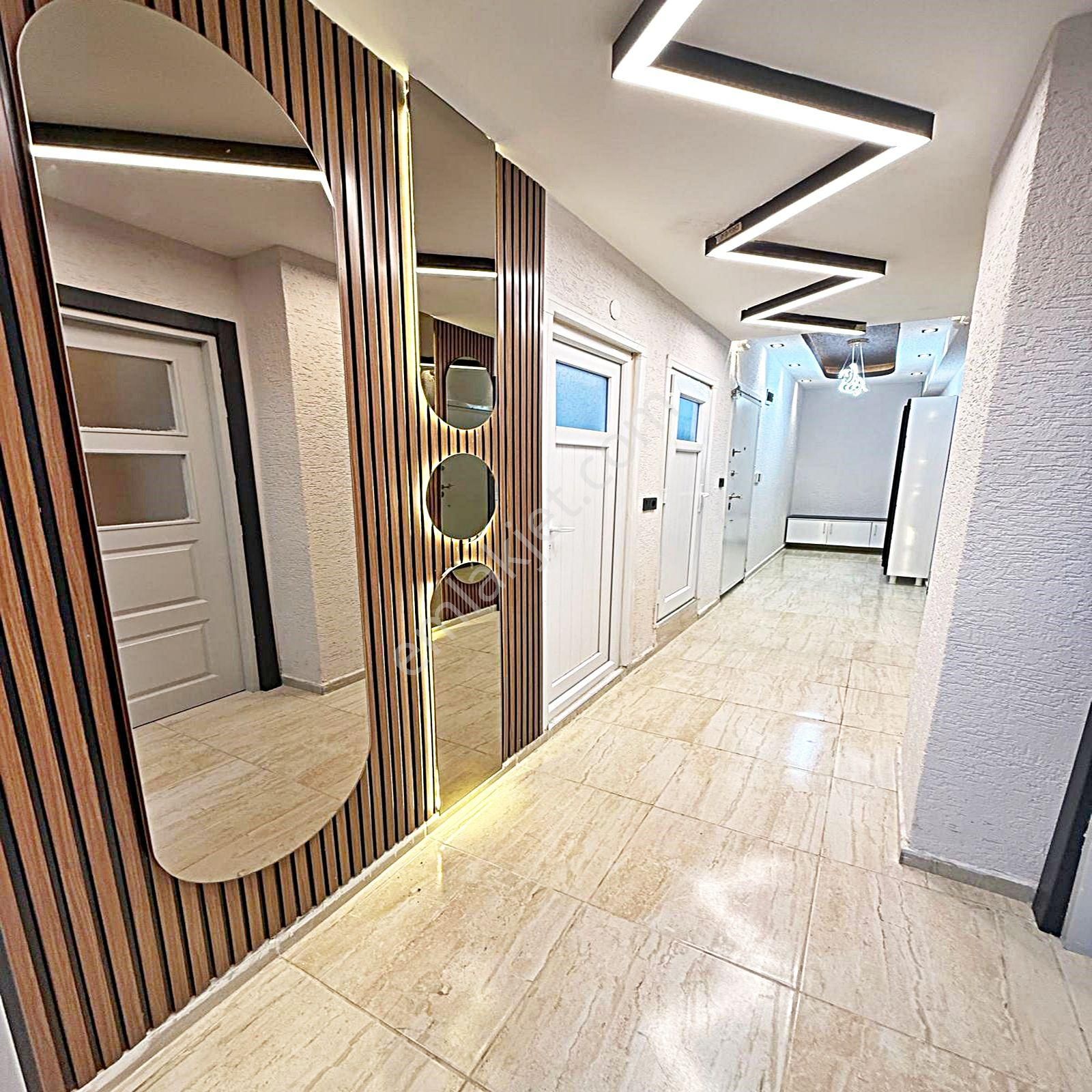 Metrobüse Yakın Lüks Sıfır 120m2 Ferah Sakin Bina Satılık Daire - Görsel 10