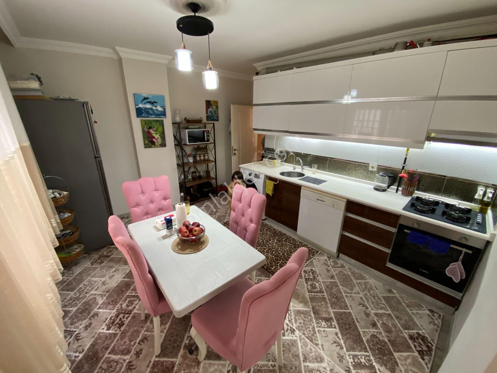 Etilerde Şık Dizayn Edilmiş Doğalgazlı 2+1 Daire