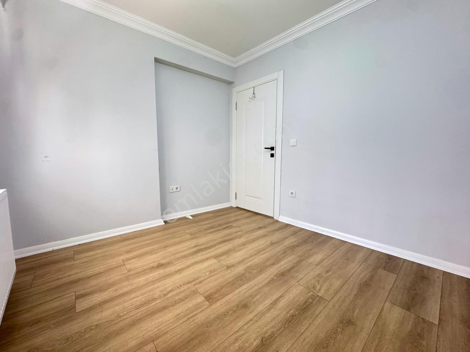 Köksalan'dan Altıntepe'de Minibüse Yakın Yeni Binada 50m2 1+1 - Görsel 9