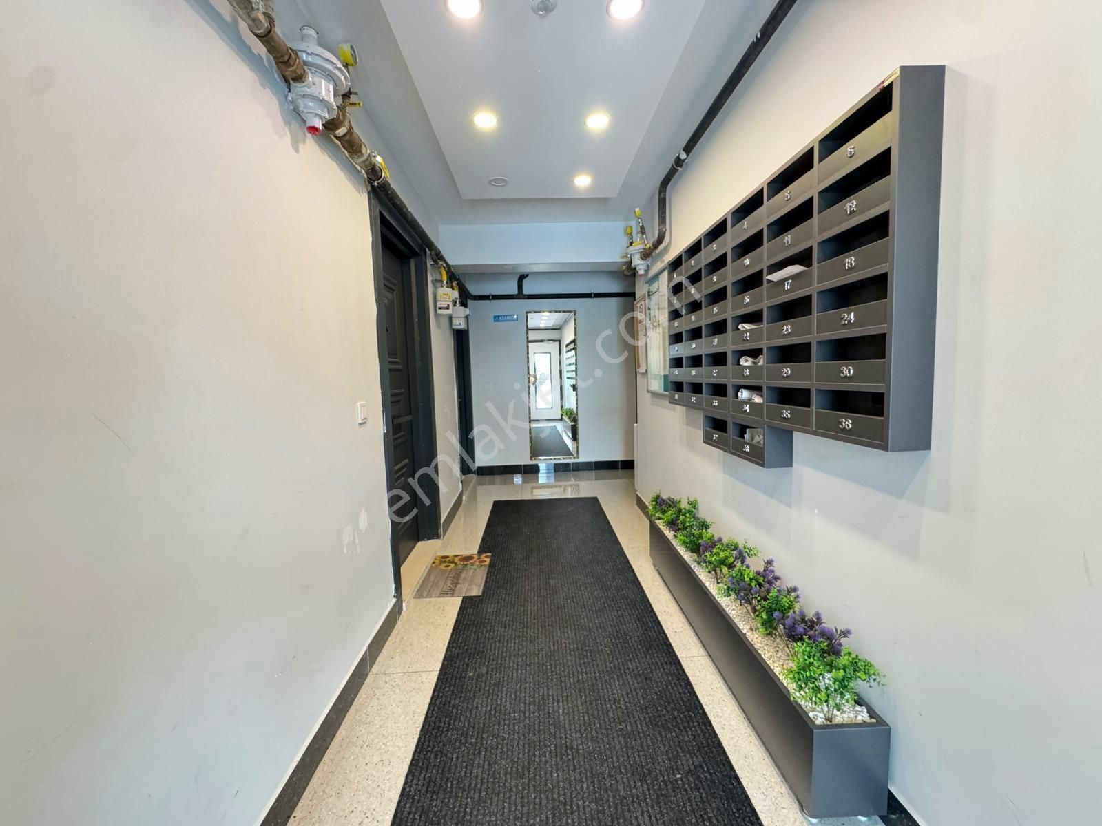 Köksalan'dan Altıntepe'de Minibüse Yakın Yeni Binada 50m2 1+1 - Görsel 14