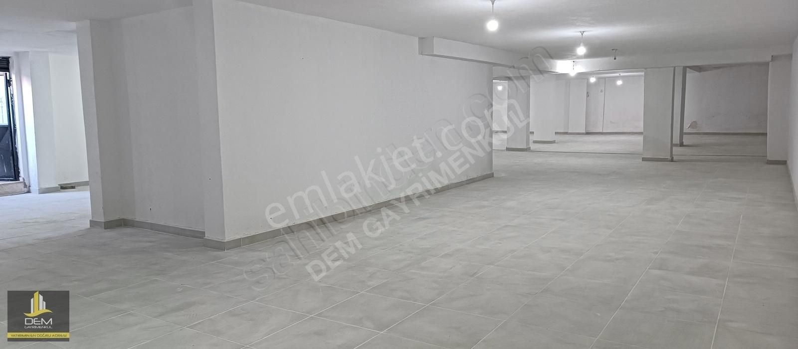 Arnavutköy Taşoluk-vadipark Bölgesinde Kiralık 300m2 Dükkan - Görsel 8