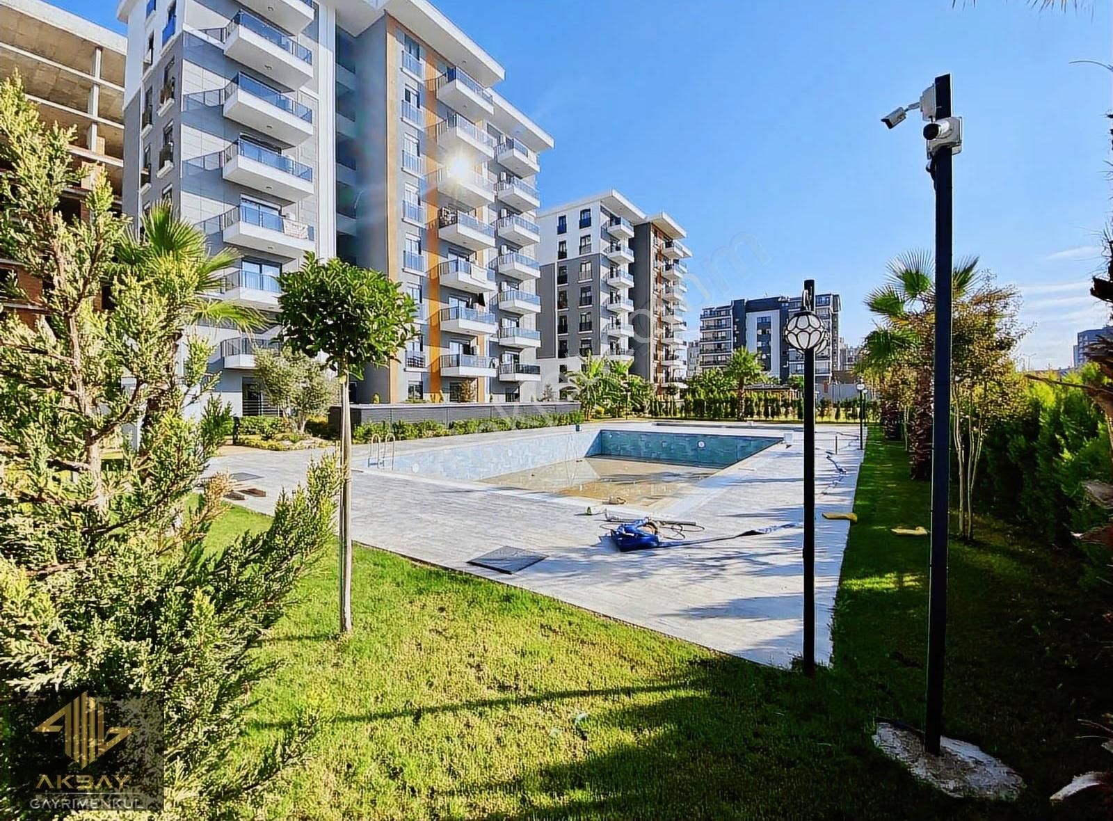 Merkezi Konumda Ebeveyn Bonyo Kapalı Garaj Site İçi 2+1 - Görsel 2