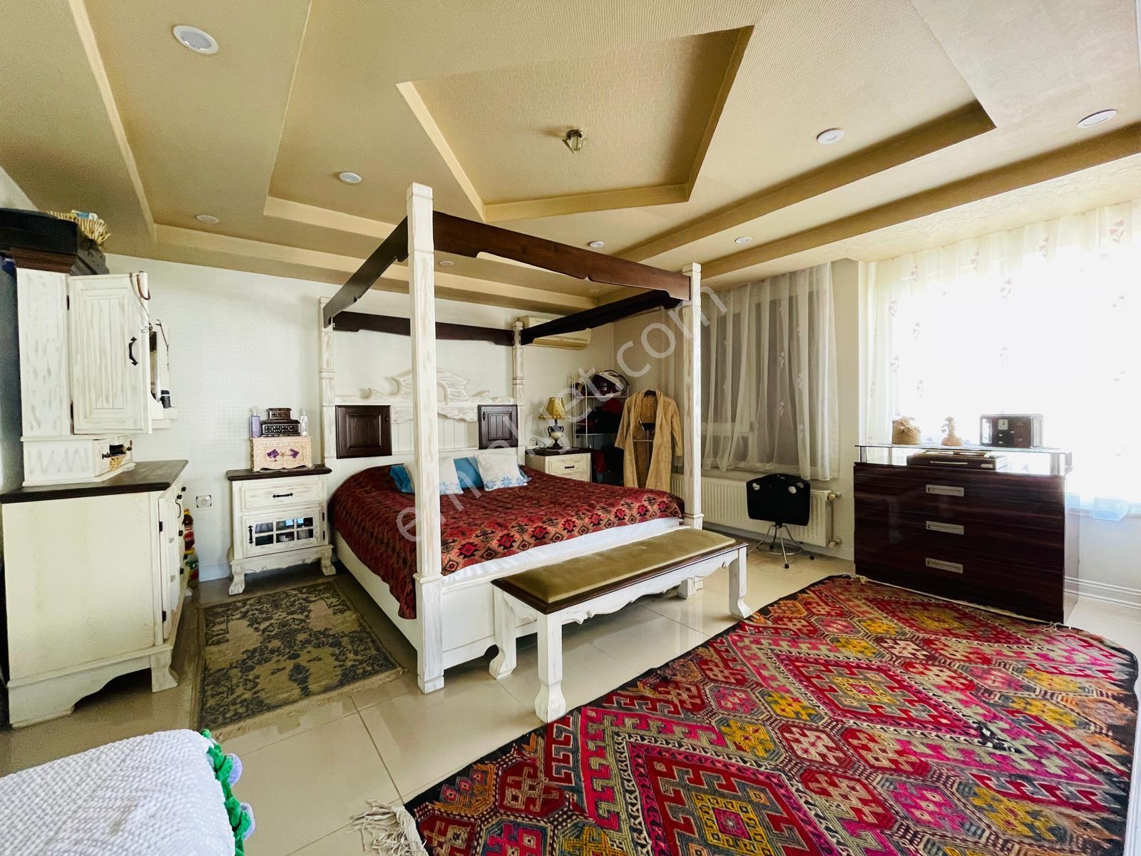 Yeşilbahçe 'de Mükemmel Lokasyonlu Asansörlü 350 M² 4+2 - Görsel 15