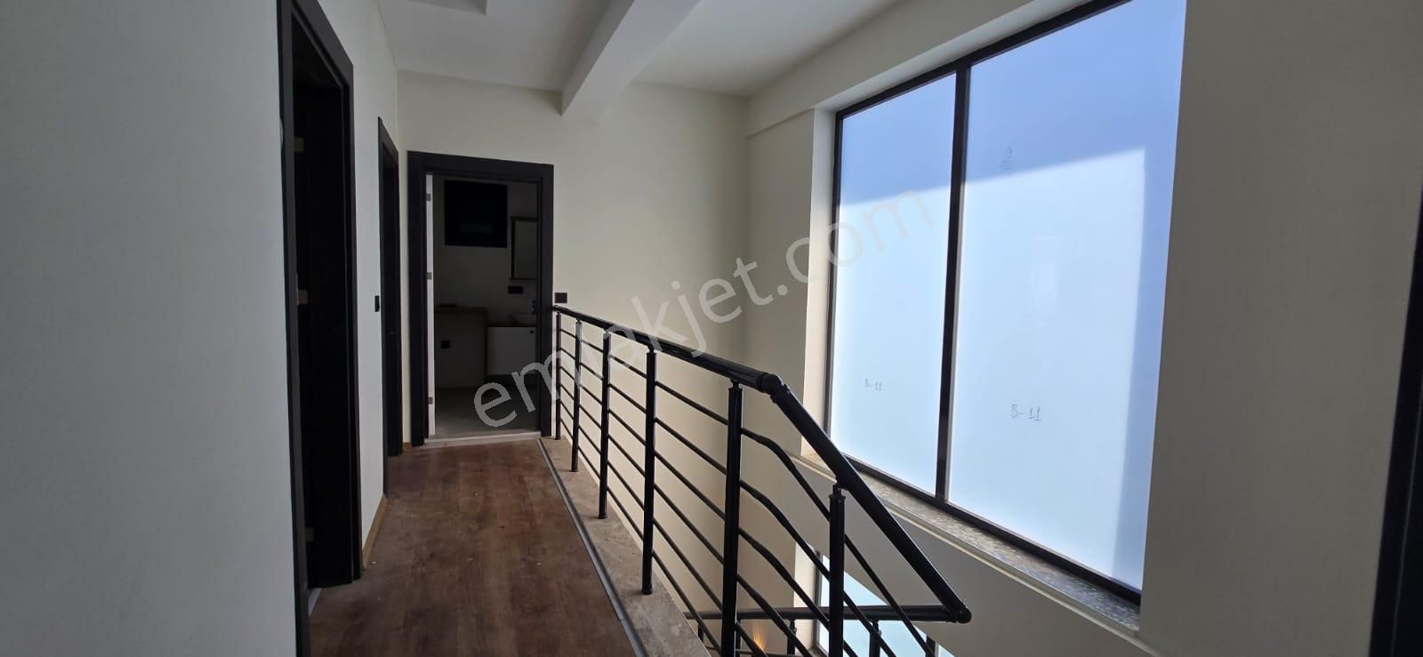 Kuşadası Davutlarda Sıfır Tek Müstakil Havuzlu Sitede 3+1 - Görsel 14