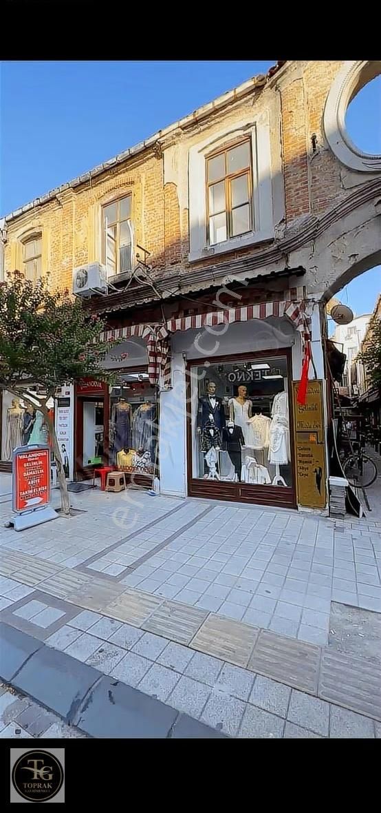 Karakaş Mahallesi Cumhuriyet Caddesinde Satılık 165 M2 Dükkan - Görsel 10