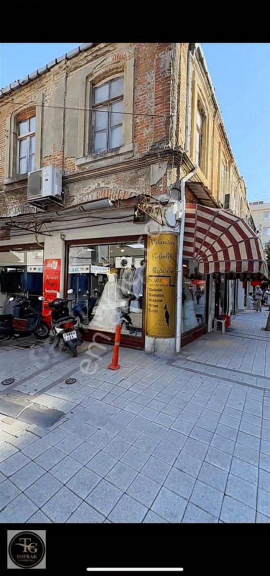 Karakaş Mahallesi Cumhuriyet Caddesinde Satılık 165 M2 Dükkan - Görsel 4