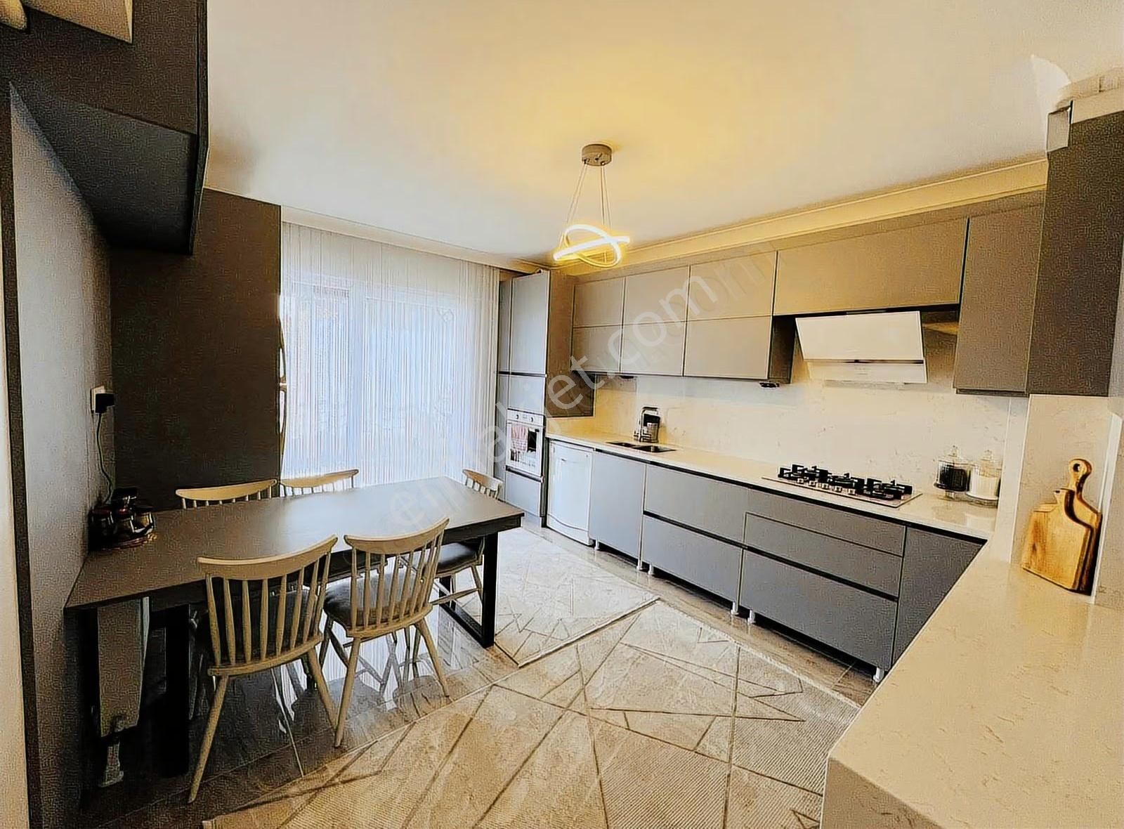 4+1 Kapalı Otoparklı Özel Yapım Site İçerisinde Daire - Görsel 22