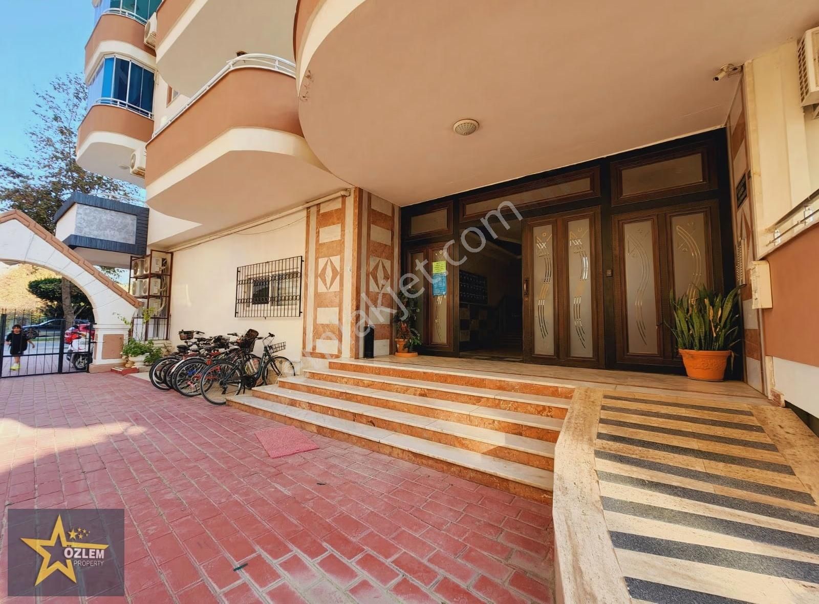 Alanya Mahmutlar Barbaros Caddesi 2+1 Eşyalı Giriş Kat Satılık - Görsel 34