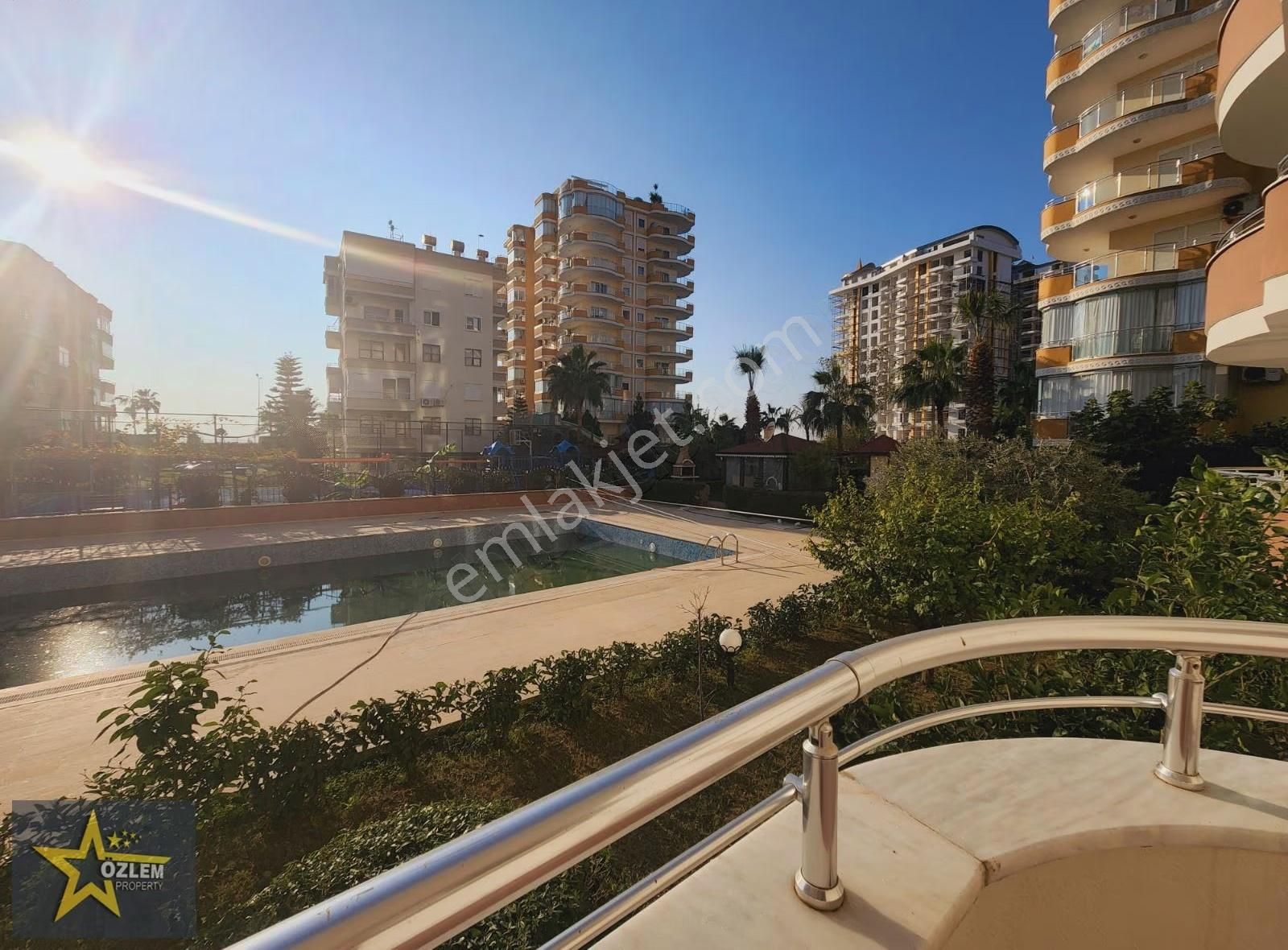 Alanya Mahmutlar Barbaros Caddesi 2+1 Eşyalı Giriş Kat Satılık - Görsel 31