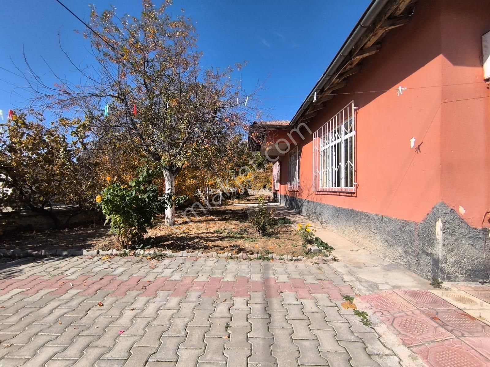 Hasanoğlan Havuzbaşı Mahallesi Bahçeli Müstakil Ev - Görsel 17