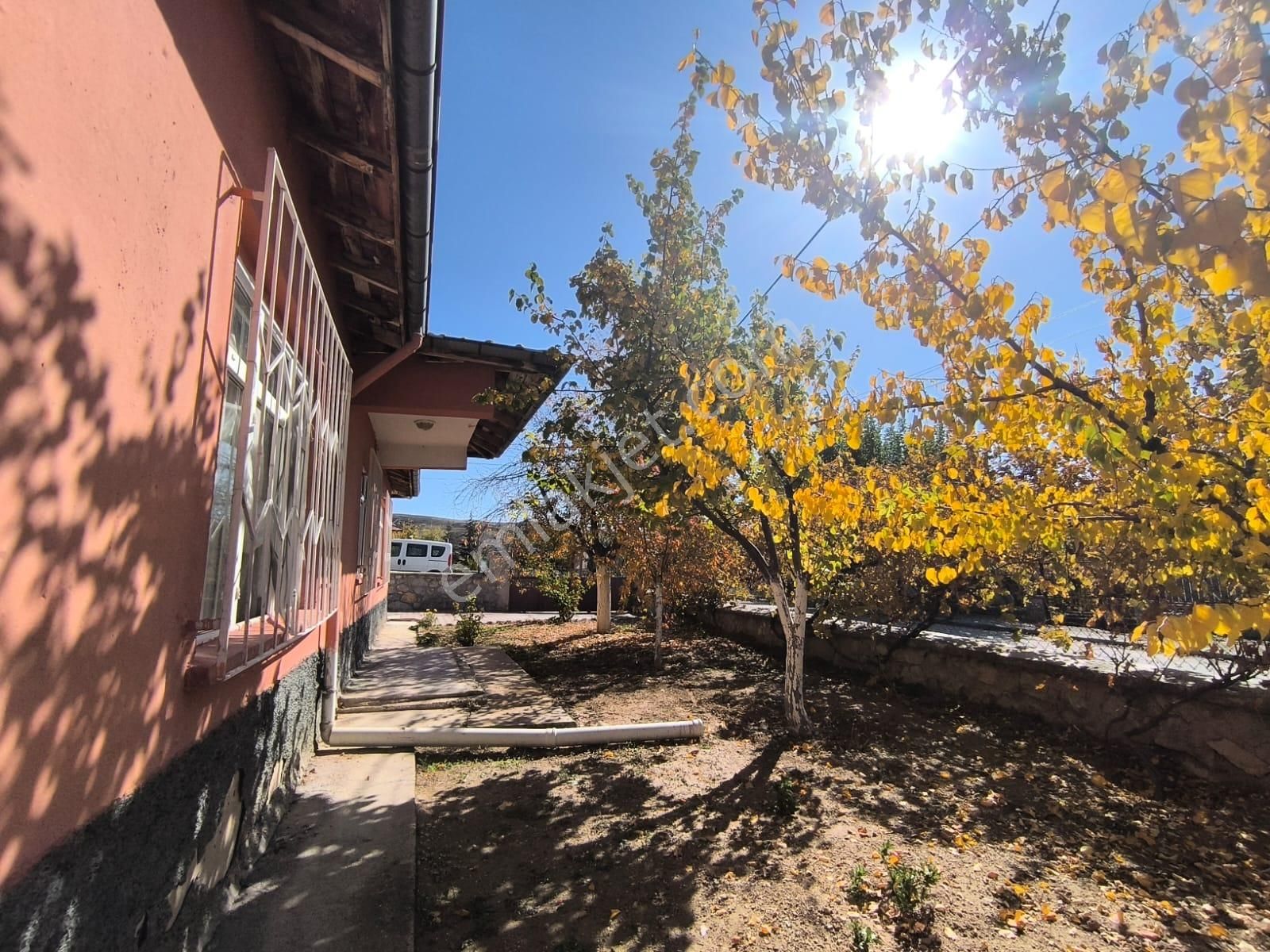 Hasanoğlan Havuzbaşı Mahallesi Bahçeli Müstakil Ev - Görsel 21