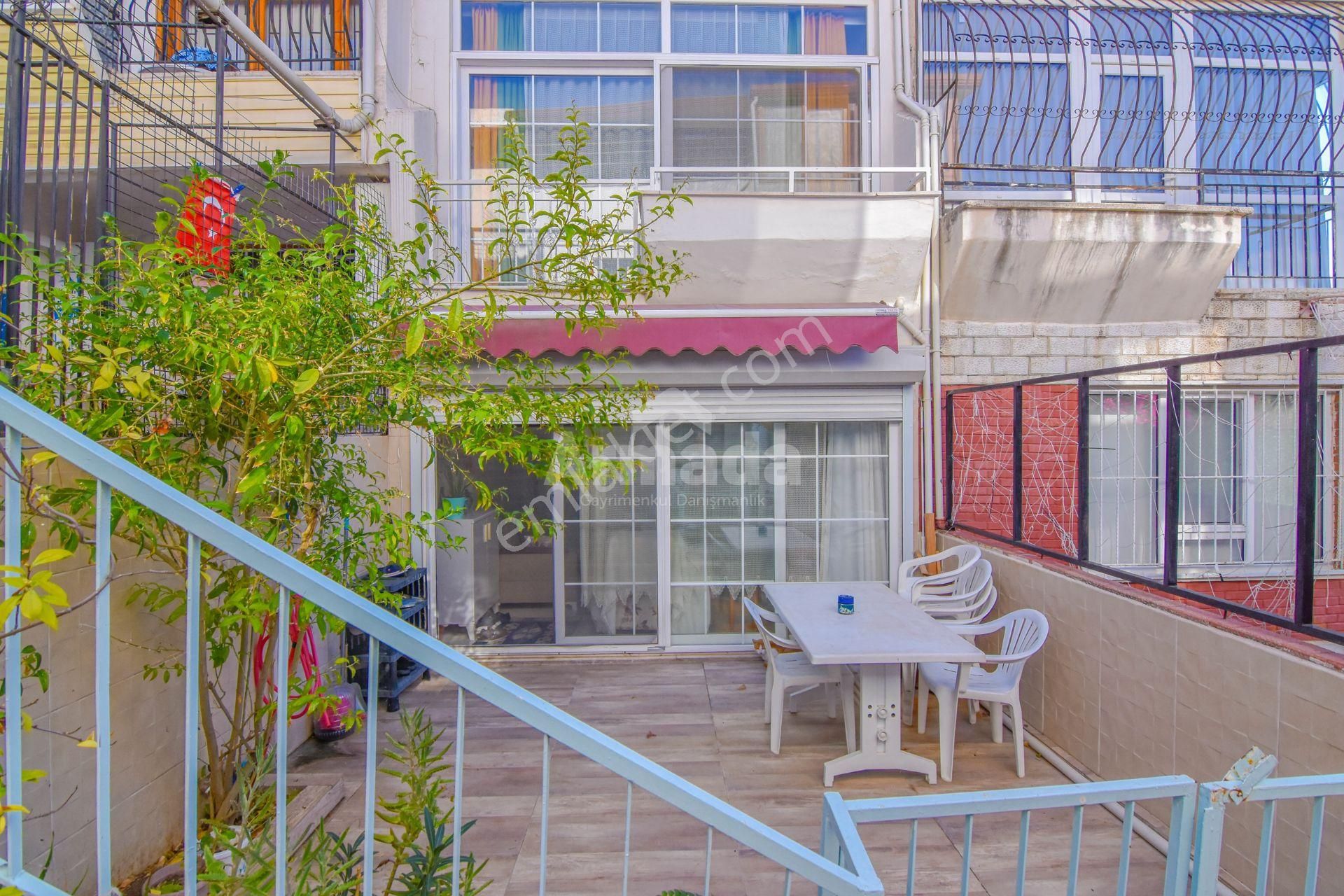 Kuşadası Şehir Merkezi'nde Satılık 3+2 Villa - Görsel 29