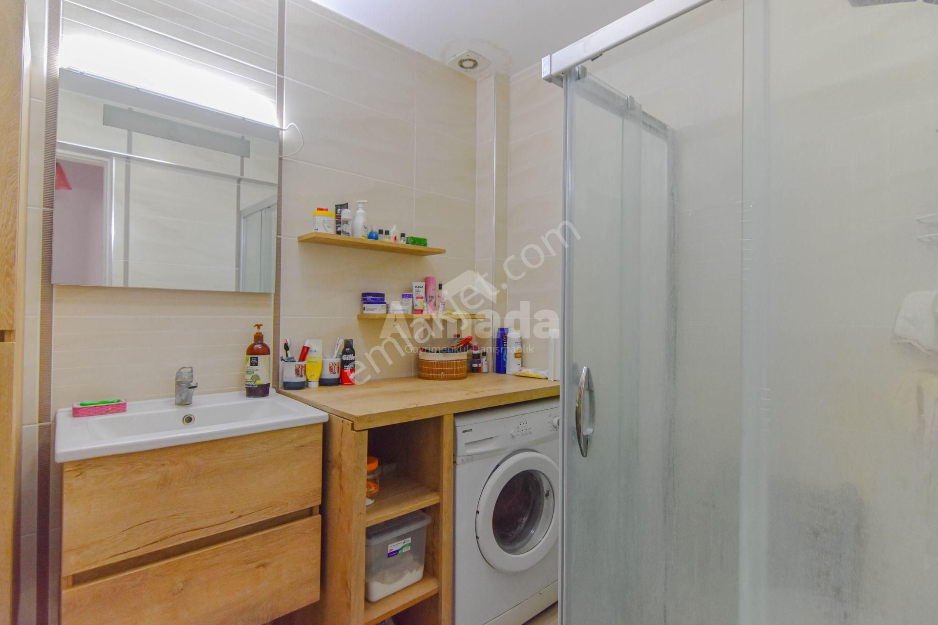 Kuşadası Şehir Merkezi'nde Satılık 3+2 Villa - Görsel 9