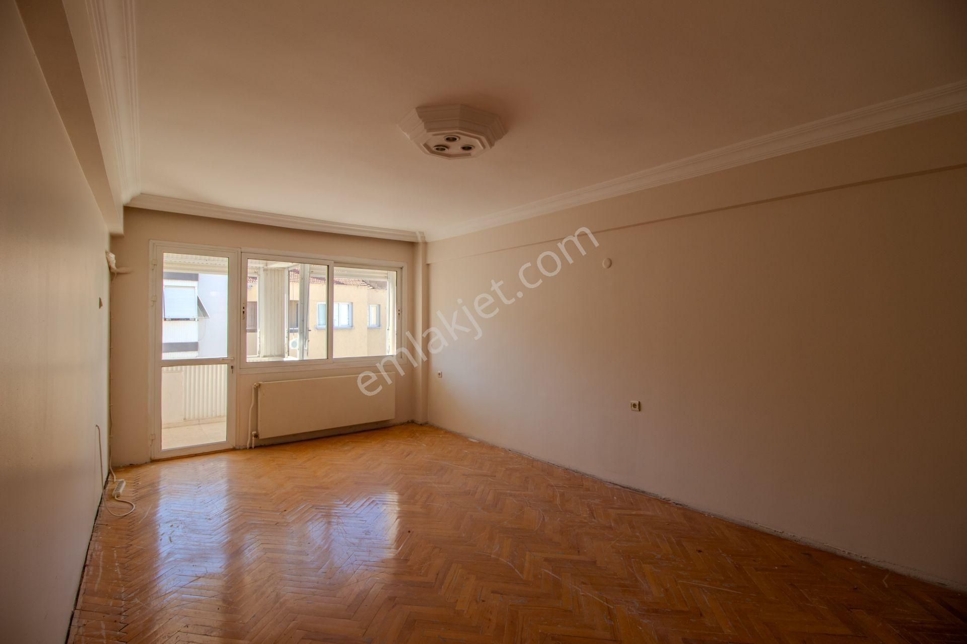 İzmir Konak Güzelyalı Satılık 4+1 Daire – Deniz Yakını & Krediye Uygun - Görsel 25