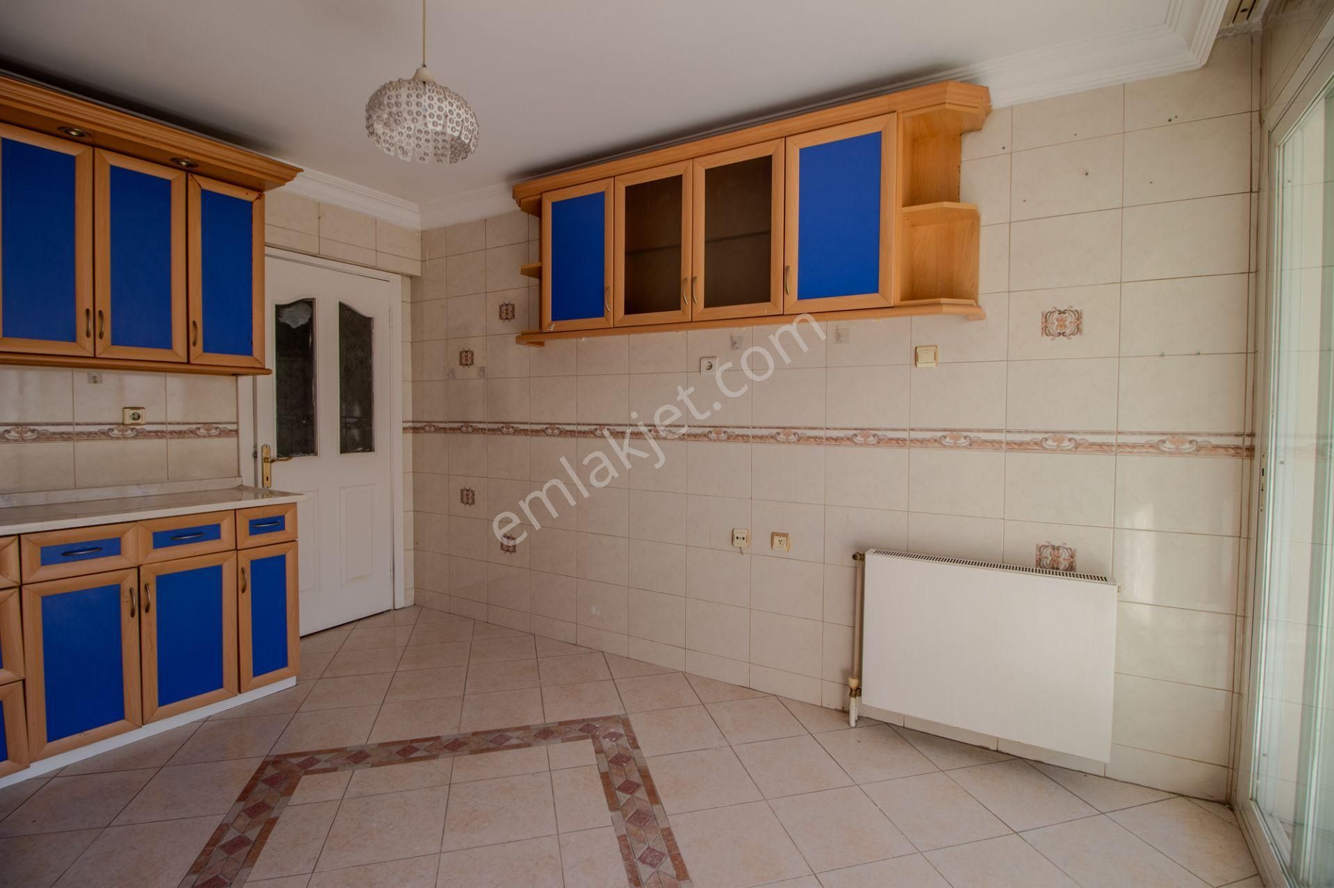 İzmir Konak Güzelyalı Satılık 4+1 Daire – Deniz Yakını & Krediye Uygun - Görsel 12