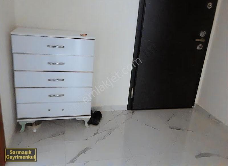 Davutlar'da Havuzlu Lüks Sitede Satlık 2+1 Daire - Görsel 18