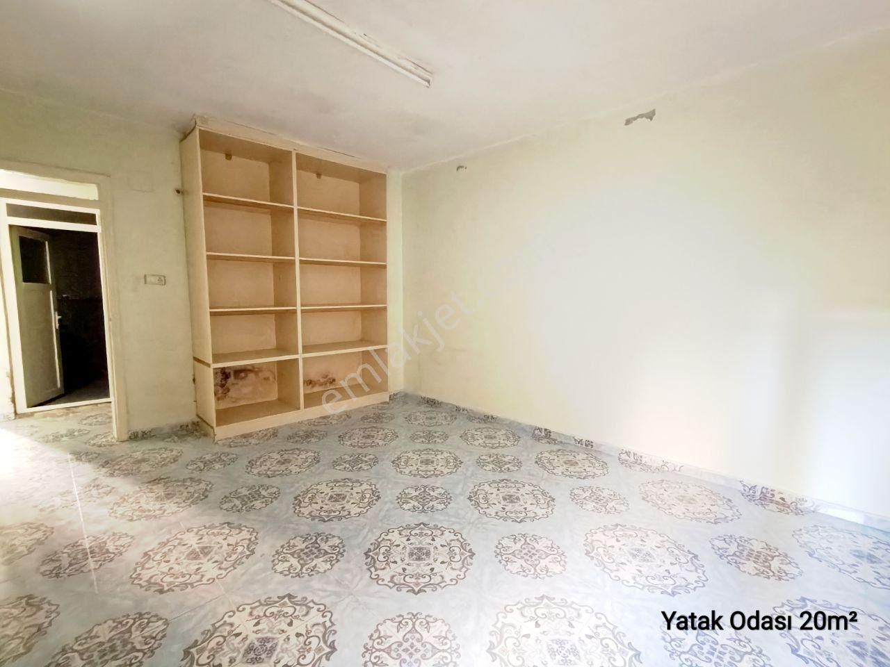 Repa Gayrimenkul Tayfun Gültoplayan'dan Selimiye'de 3 Katlı Ev - Görsel 15