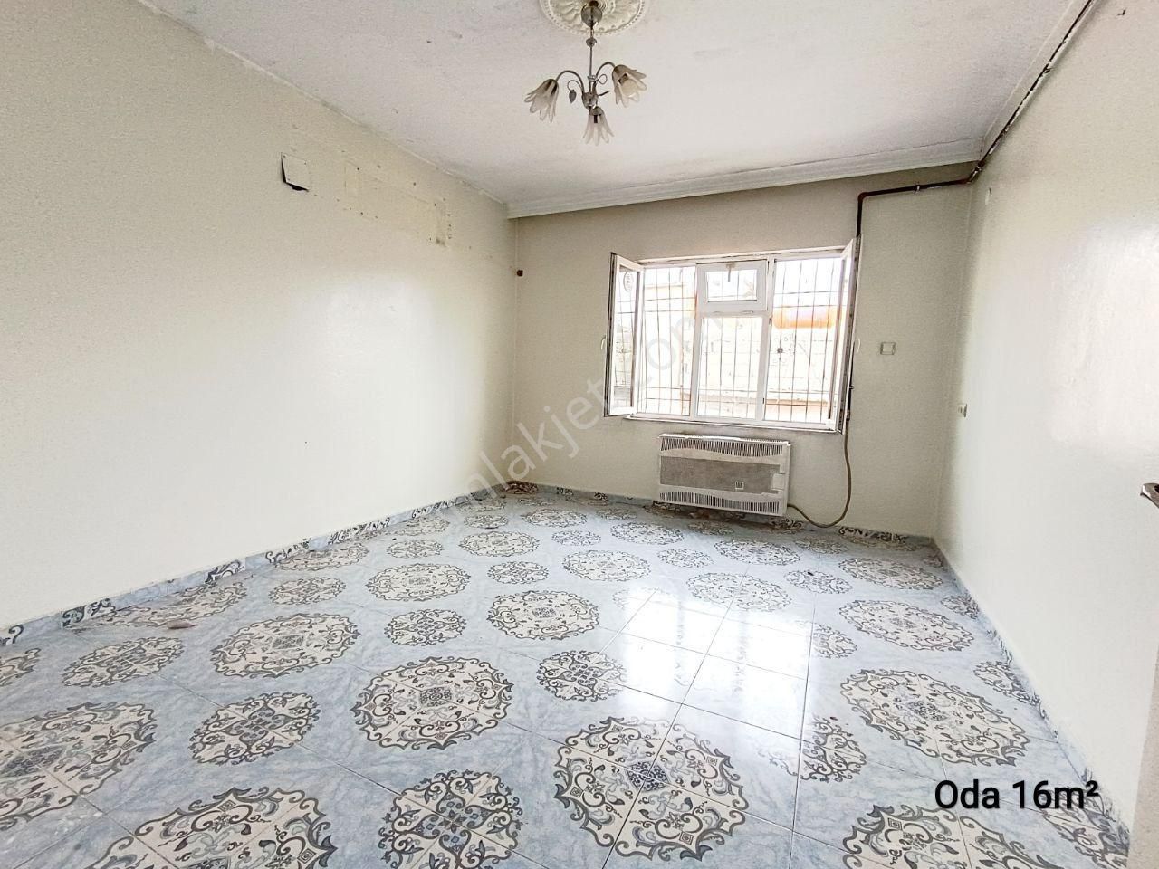 Repa Gayrimenkul Tayfun Gültoplayan'dan Selimiye'de 3 Katlı Ev - Görsel 2