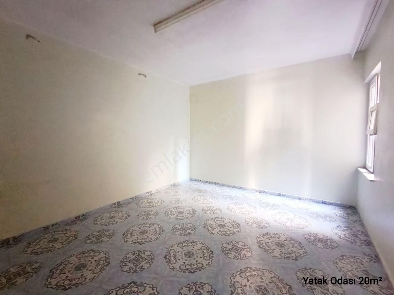 Repa Gayrimenkul Tayfun Gültoplayan'dan Selimiye'de 3 Katlı Ev - Görsel 14