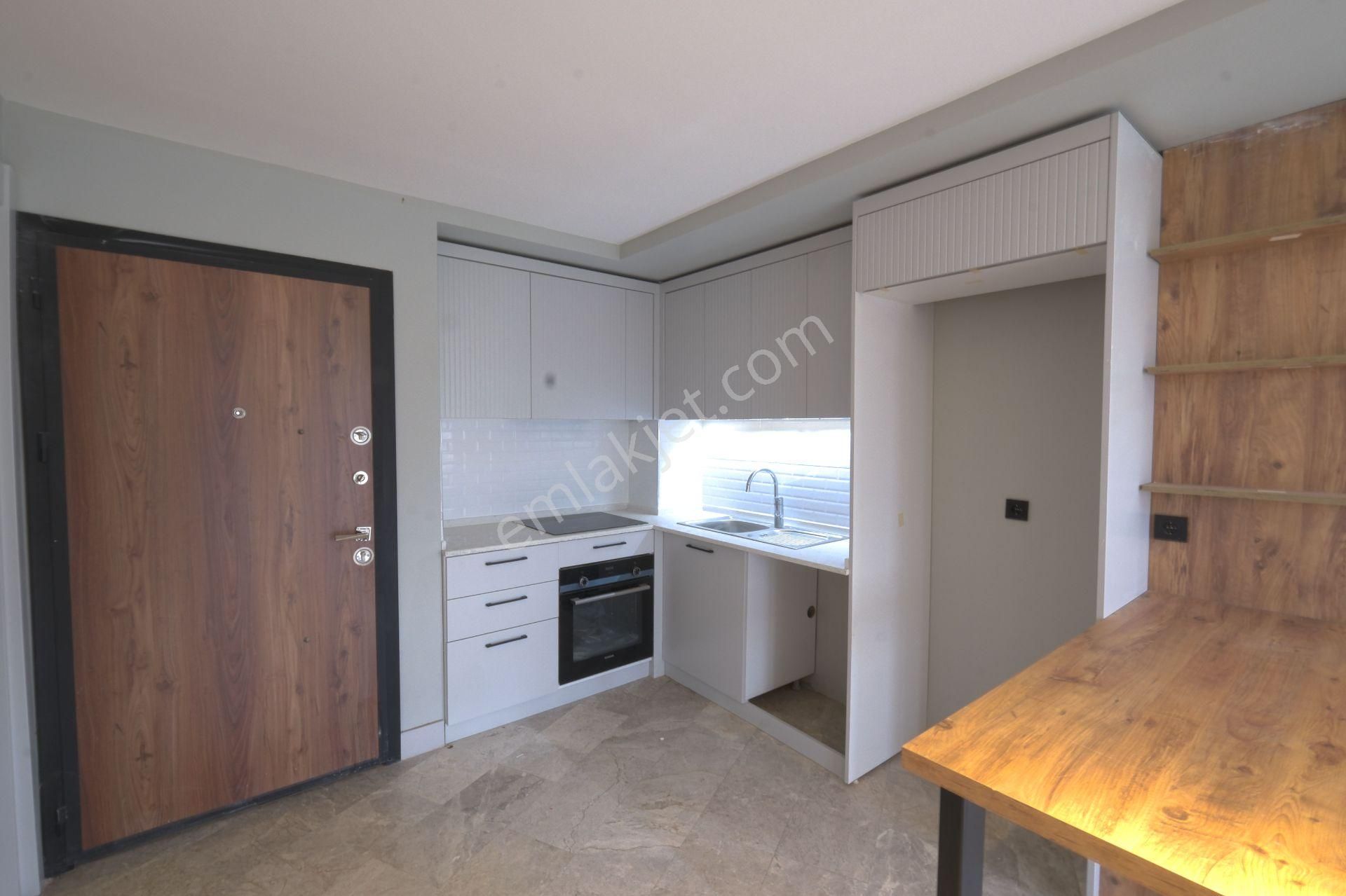 Kıyıkışlacık'da Denize 120m Mesafede Satılık 1+1 Residance Daire - Görsel 8