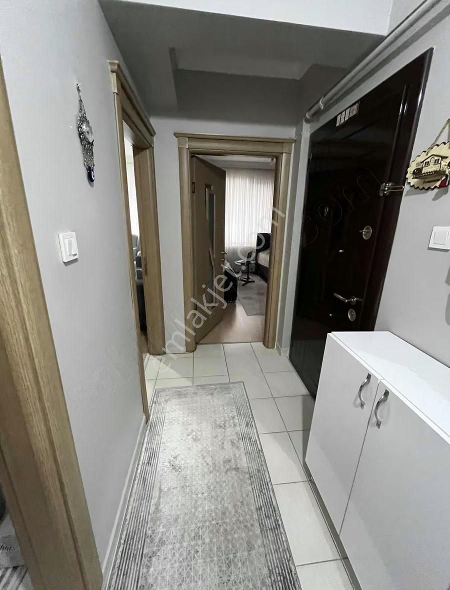 Bayrampaşa Merkezde Ebeveyn Banyolu Yüksek Giriş Daire - Görsel 5