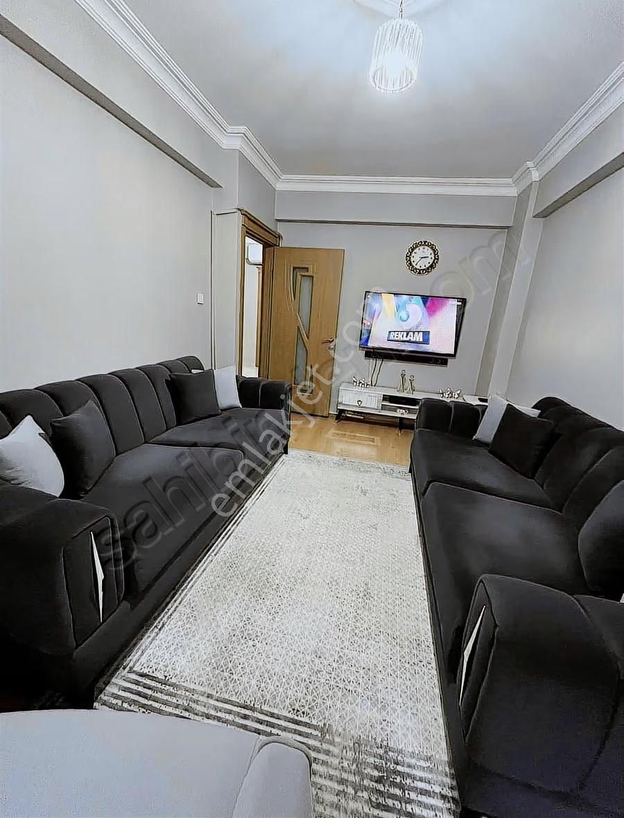 Bayrampaşa Merkezde Ebeveyn Banyolu Yüksek Giriş Daire - Görsel 18