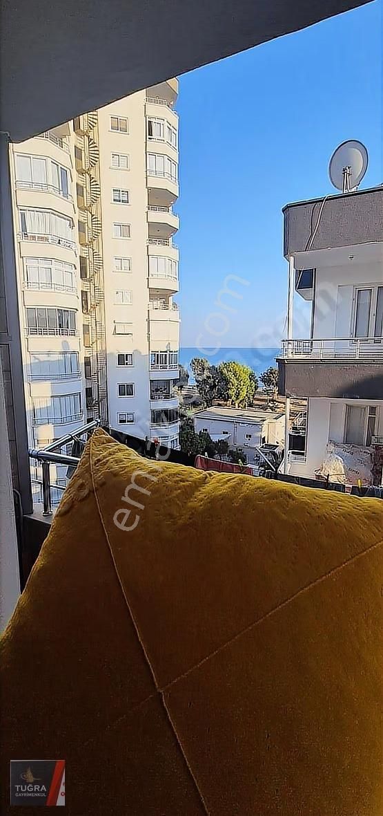 Denize Sıfır, Gmk Üzeri Satılık Geniş 2+1 Daire - Görsel 3