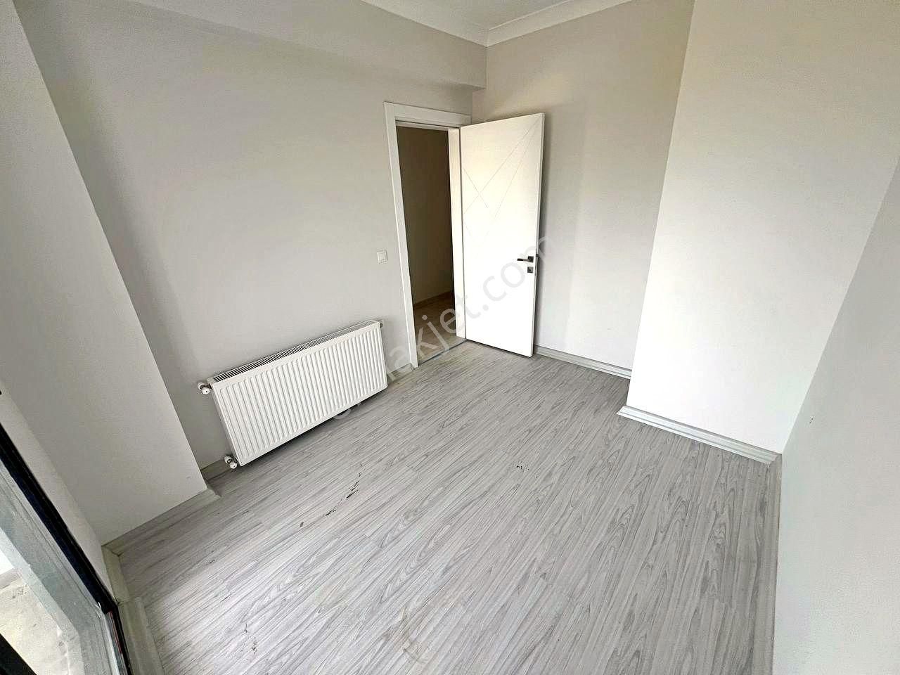 ➡️blue Life Egenden Gerçek İlan Kadıköyde Satılık Arakat & Ön Cephe Geniş Balkonlu 2+1 Daire - Görsel 11