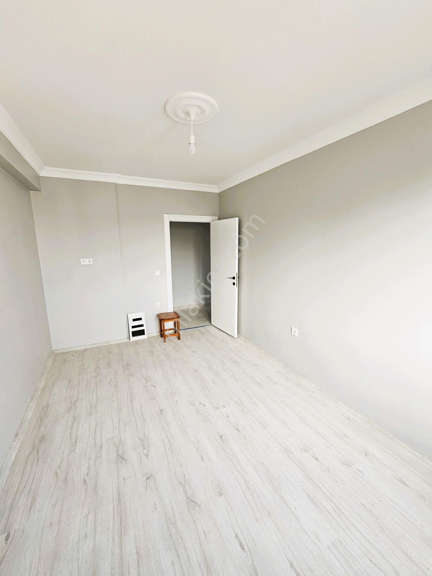 Akpınar' Da Kiralık 3+1 Daire ..açıklamayı Okuyunuz.. - Görsel 14