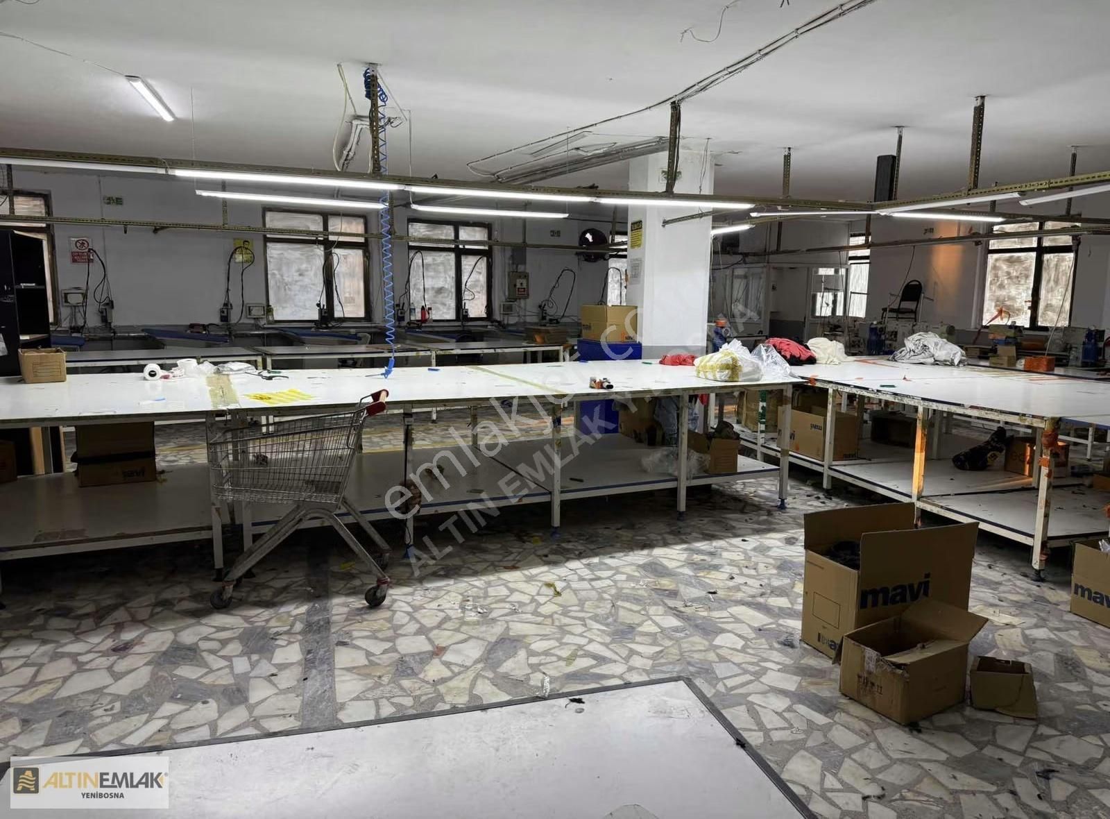 Yenibosna Mer Camii Karşında 650m2 İmalata Uygun İskanlı İş Yeri - Görsel 20