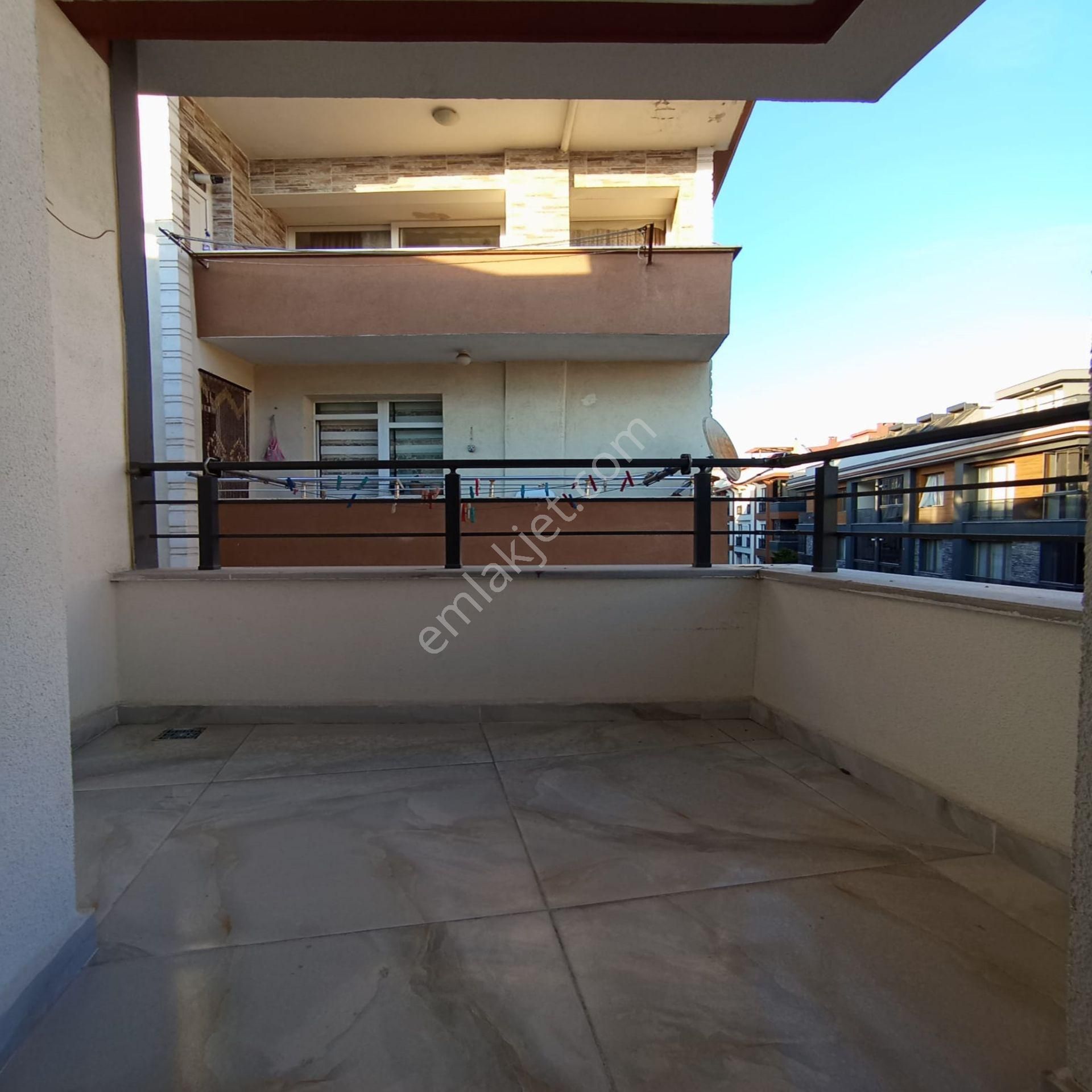 Avcılar Denizköşklerde Devasa Dublex - Görsel 12