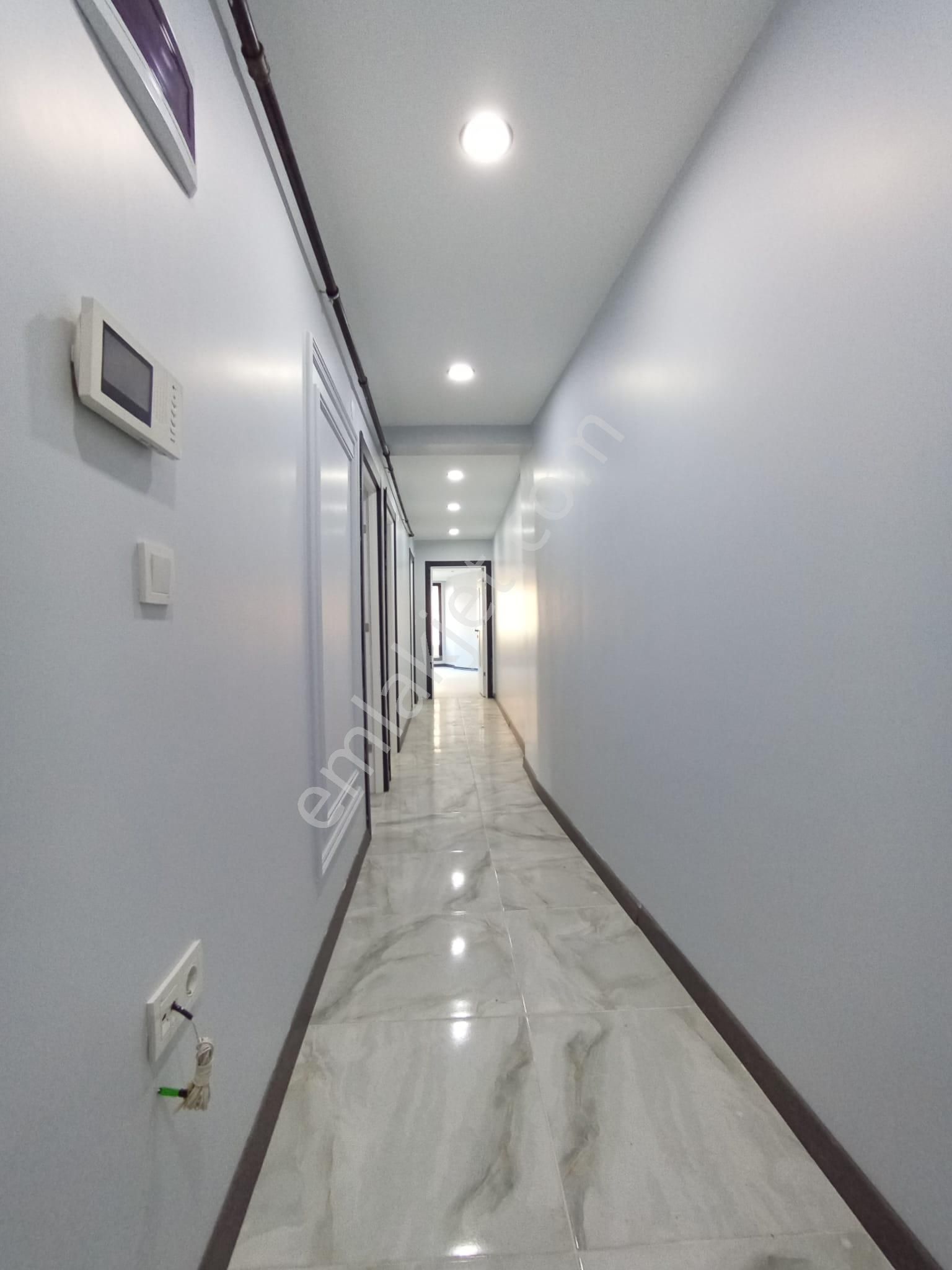 Avcılar Denizköşklerde Devasa Dublex - Görsel 27