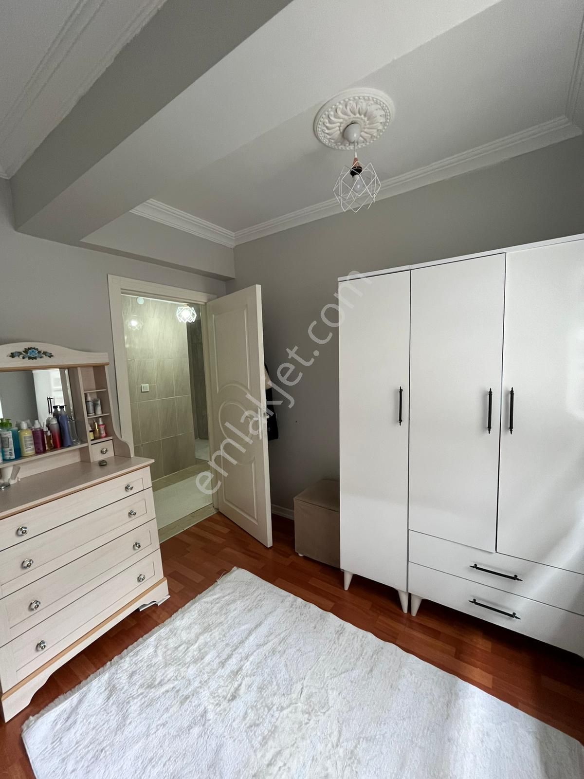 Yayla Mahallesi'nde Cadde Üzerinde 4+1 Ters Dubleks! - Görsel 14