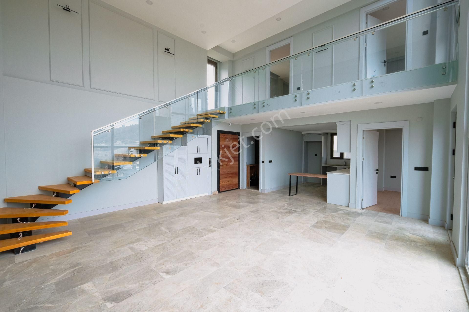 Kıyıkışlacık'da Satılık Full Deniz Manzaralı Dubleks 3+1 Villa - Görsel 12