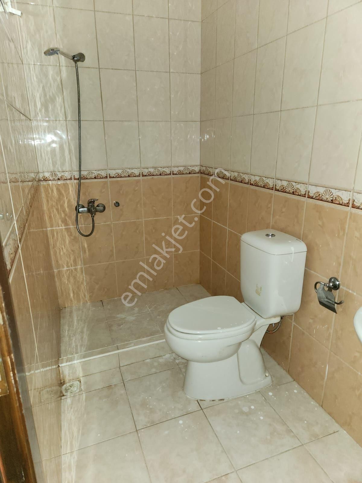 Gül Emlaktan 1.kat Konumunda 2+1 Yüksek Giris - Görsel 19