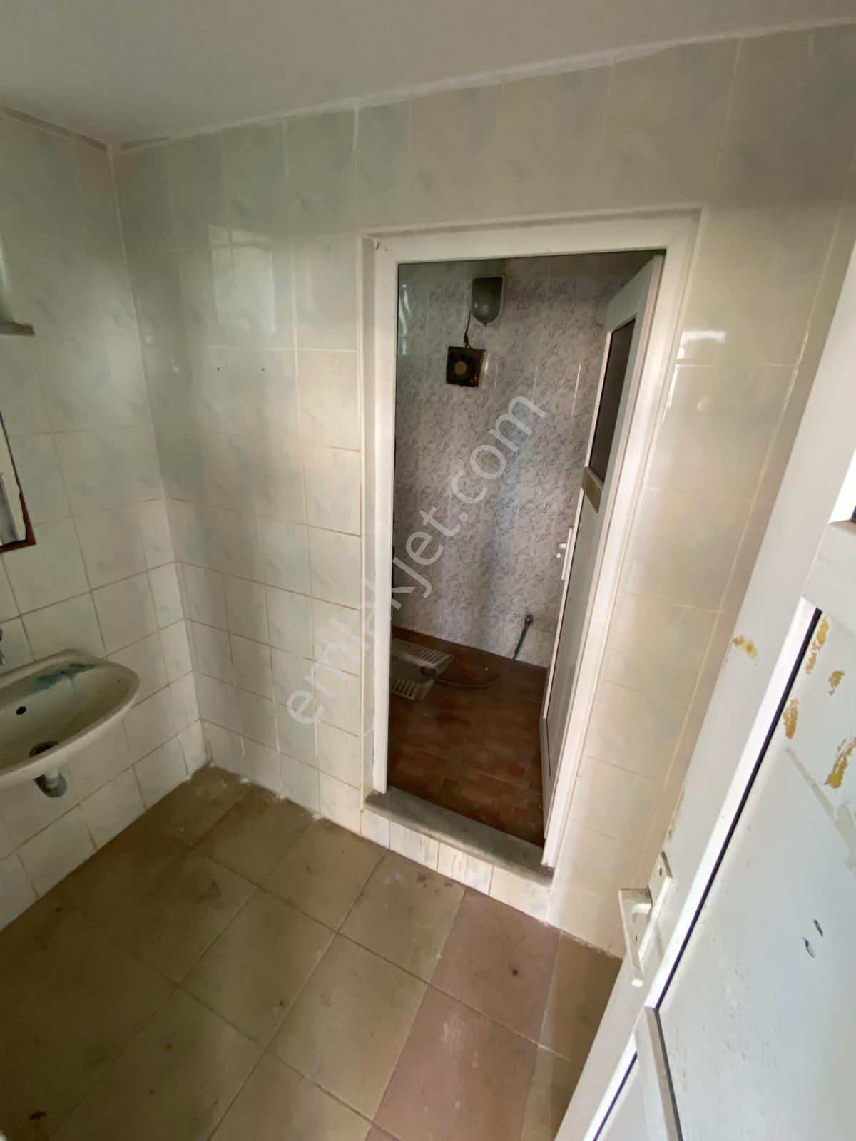 Trabzon Yomra'da Kiralık Dükkan - Görsel 19
