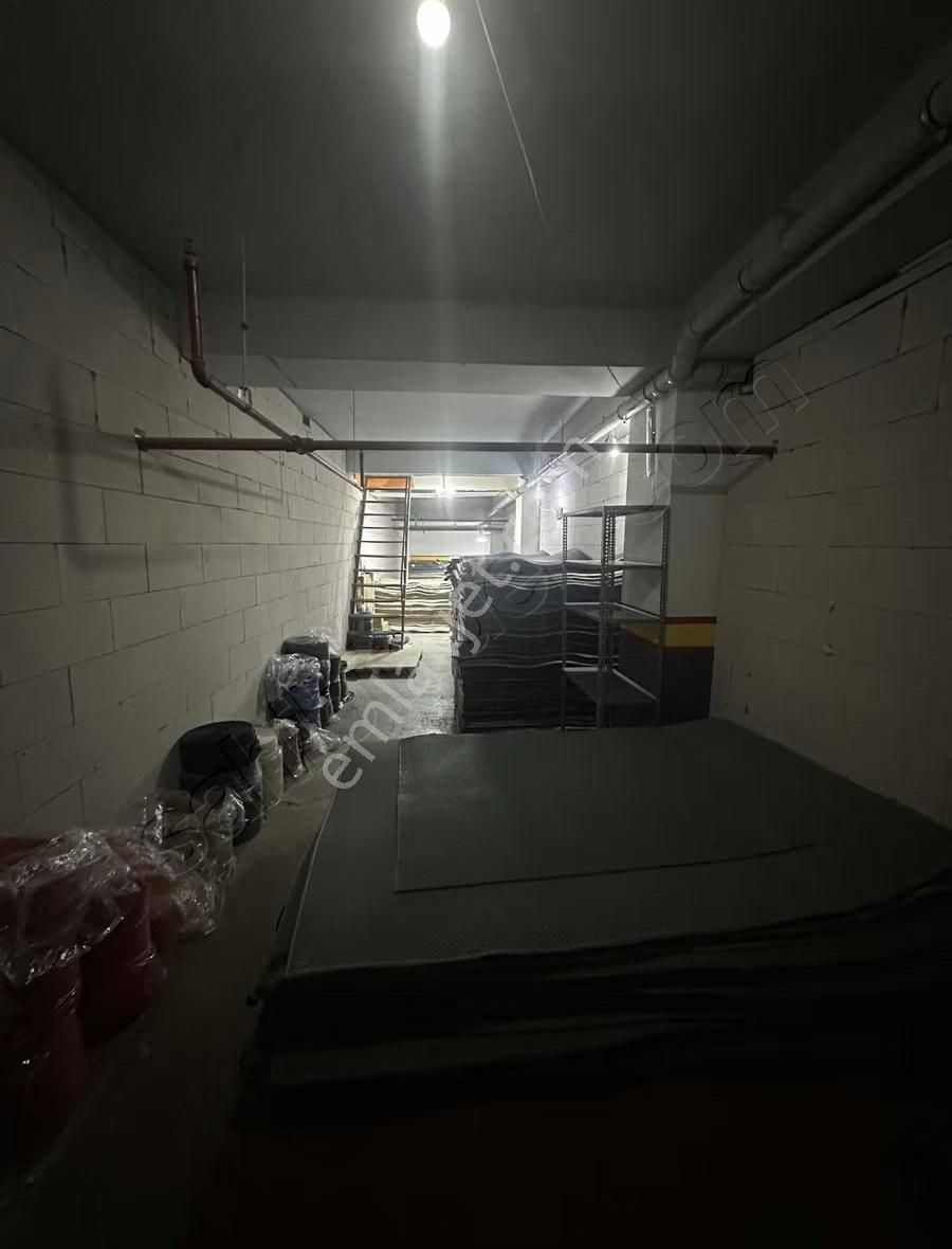 Sancaktepe Sevenler Caddesi Duru Sitesi Altında Fırsat Dükkan - Görsel 2