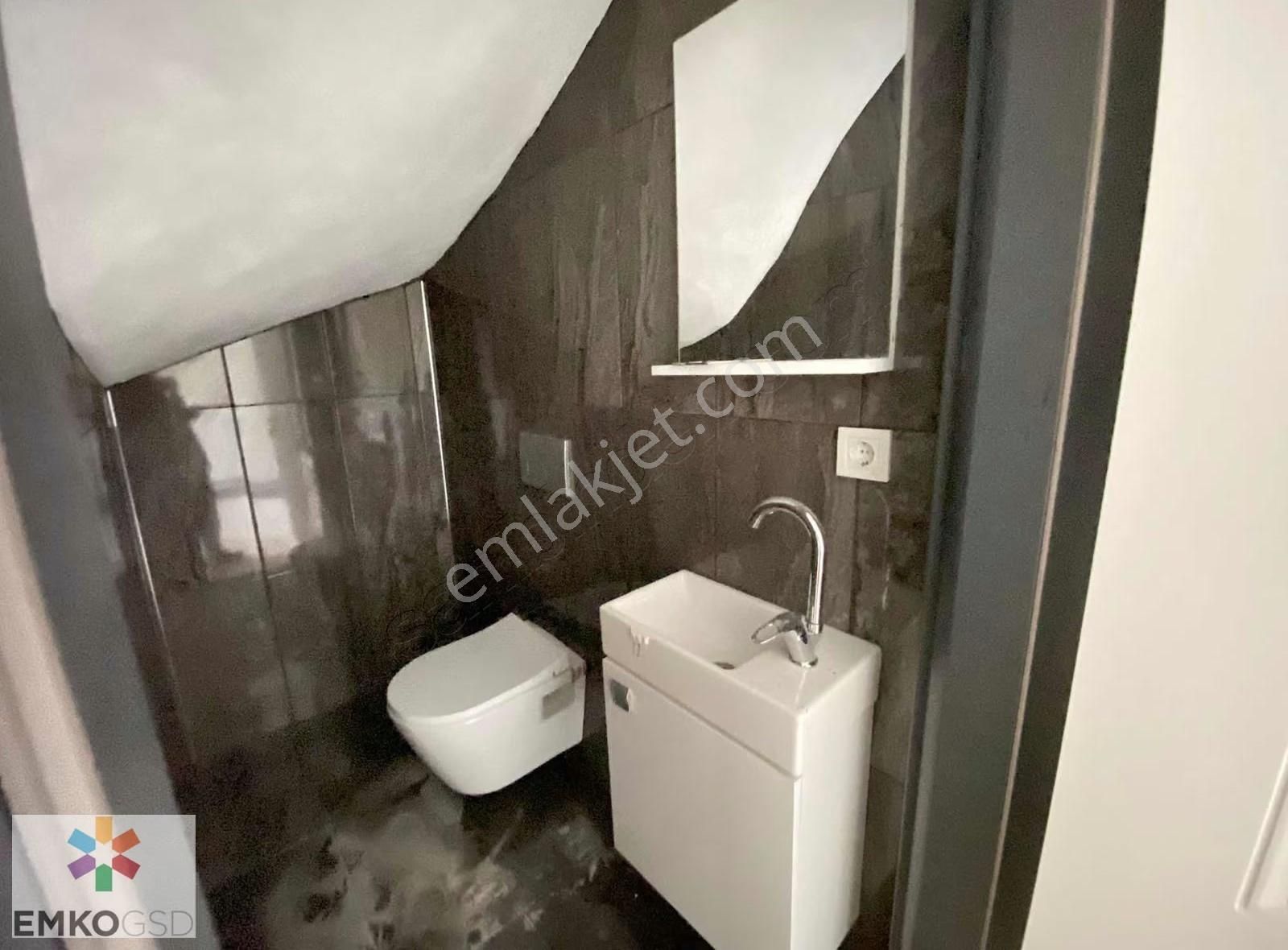Özdere'de Geniş Bahçeli Sıfır 4+1 Yaz-kış Kiralık Villa (emko) - Görsel 8