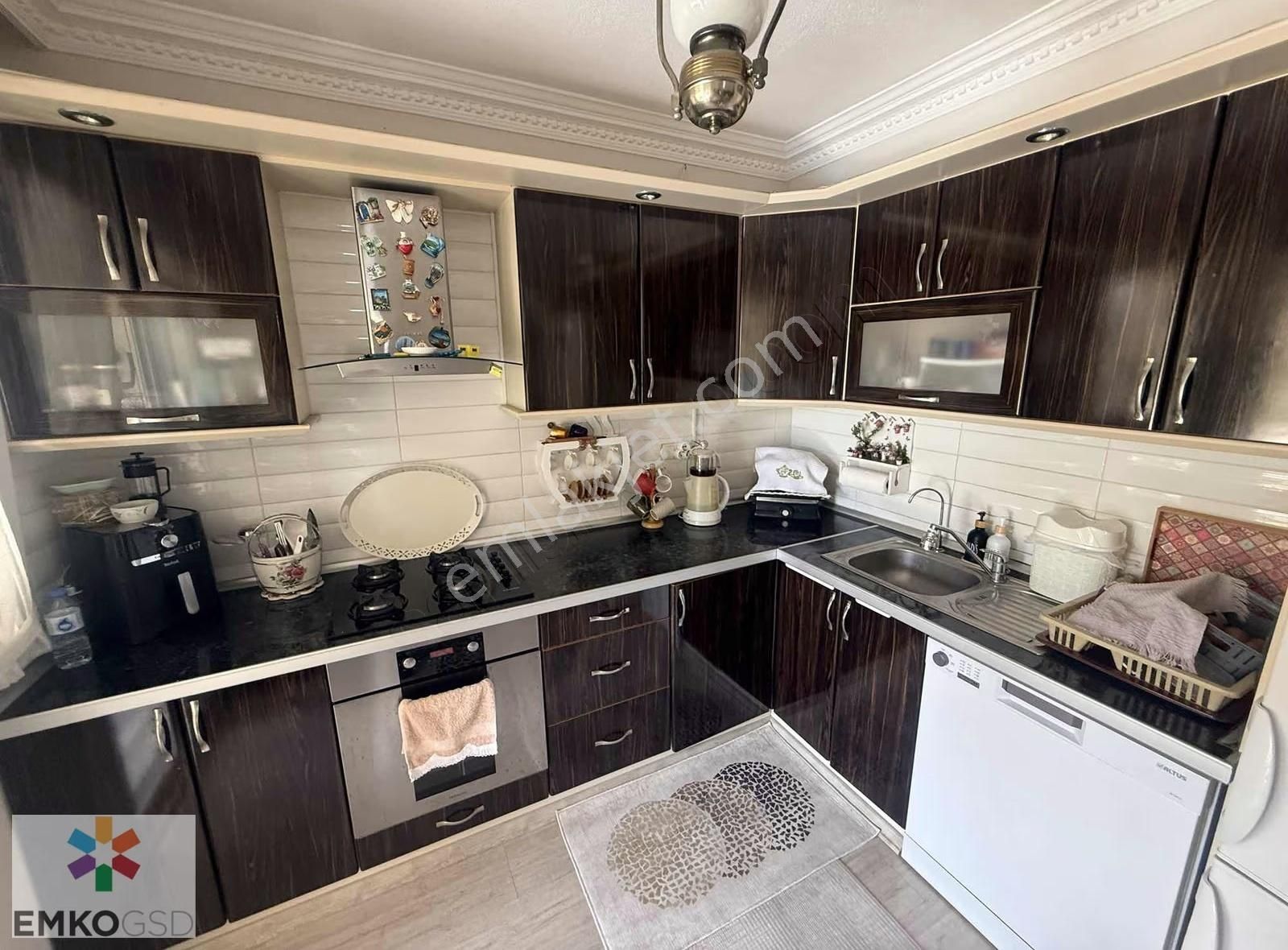 Havuzlu Sıte İçerisinde 2+1 Yazlık(emko) - Görsel 4