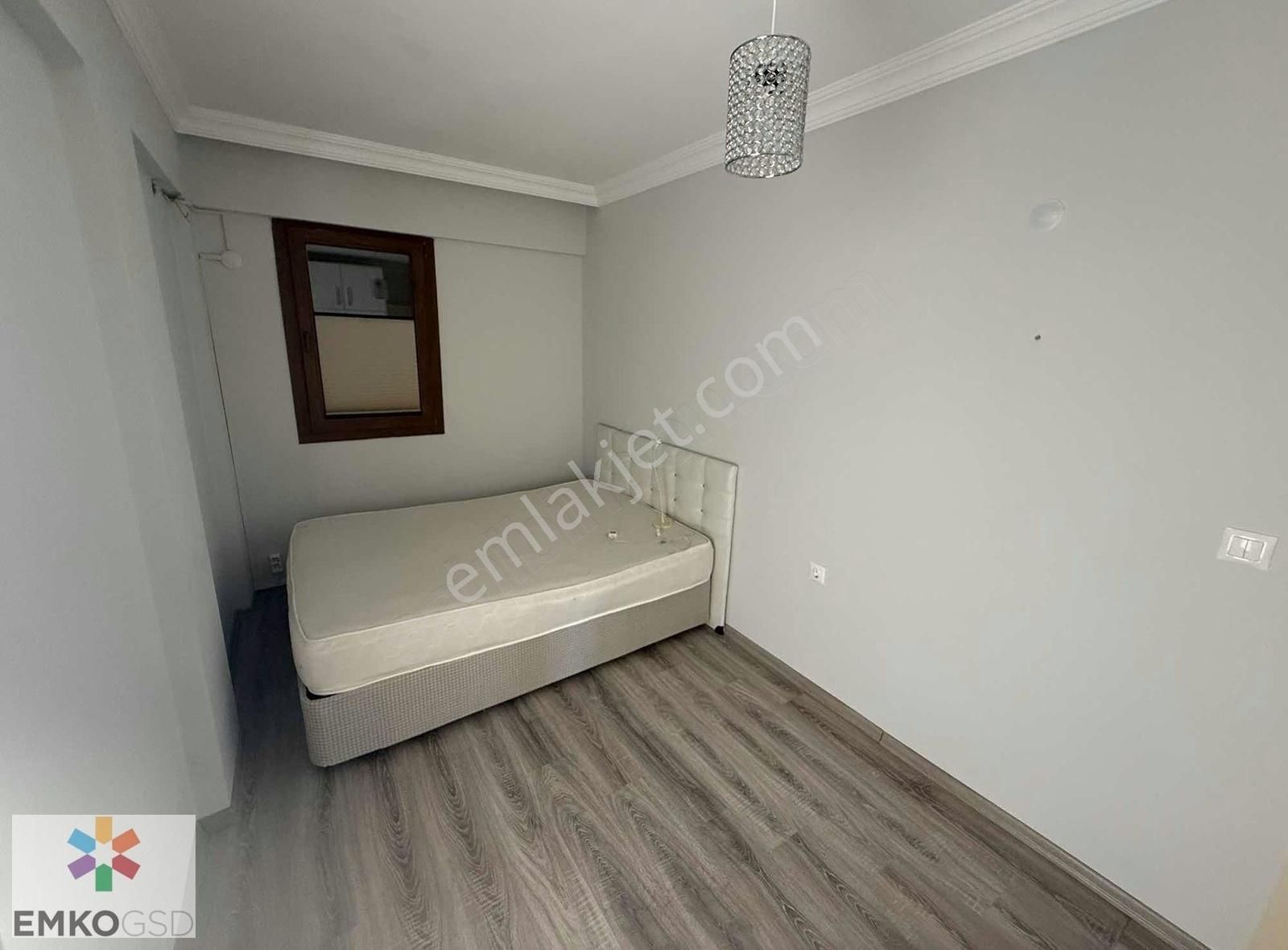 Emko'dan Havuzlu,denize Sıfır Site İçerisinde 3+1 Villa - Görsel 5