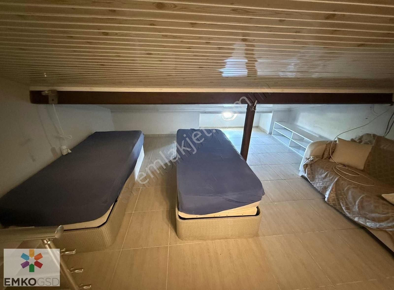 Emko'dan Havuzlu,denize Sıfır Site İçerisinde 3+1 Villa - Görsel 4