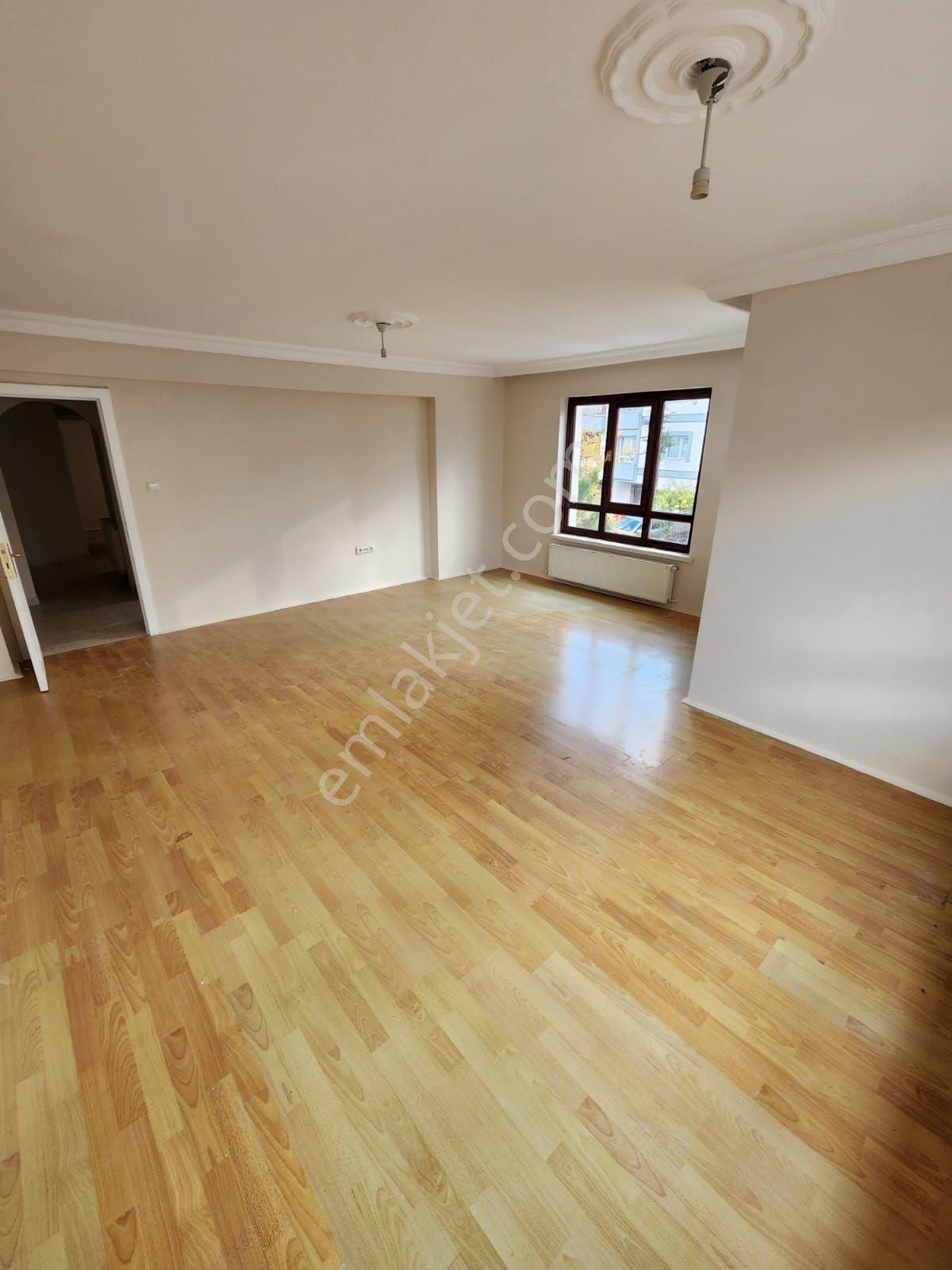 Gül Emlaktan 1.kat 3+1 Park Manzarılı Yapılı Masrafsız Daire - Görsel 23