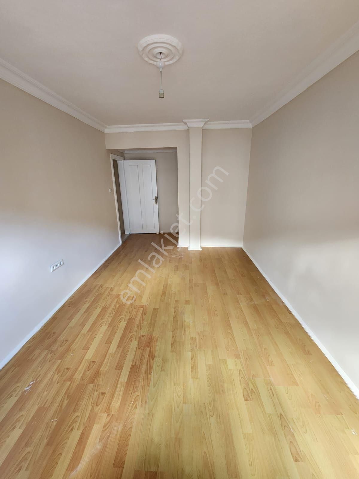 Gül Emlaktan 1.kat 3+1 Park Manzarılı Yapılı Masrafsız Daire - Görsel 5